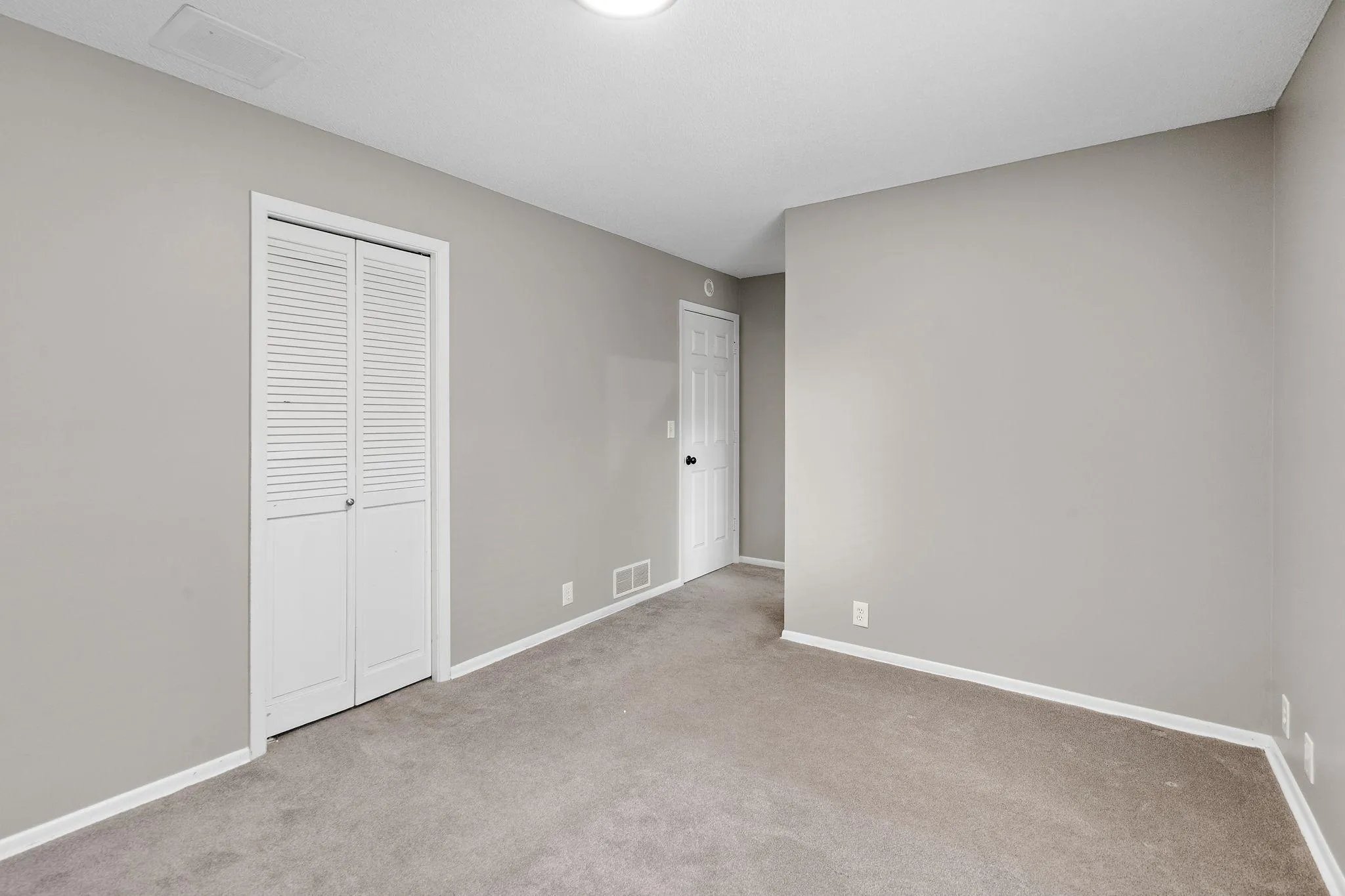 Photo 17 of 241 Harrington Drive