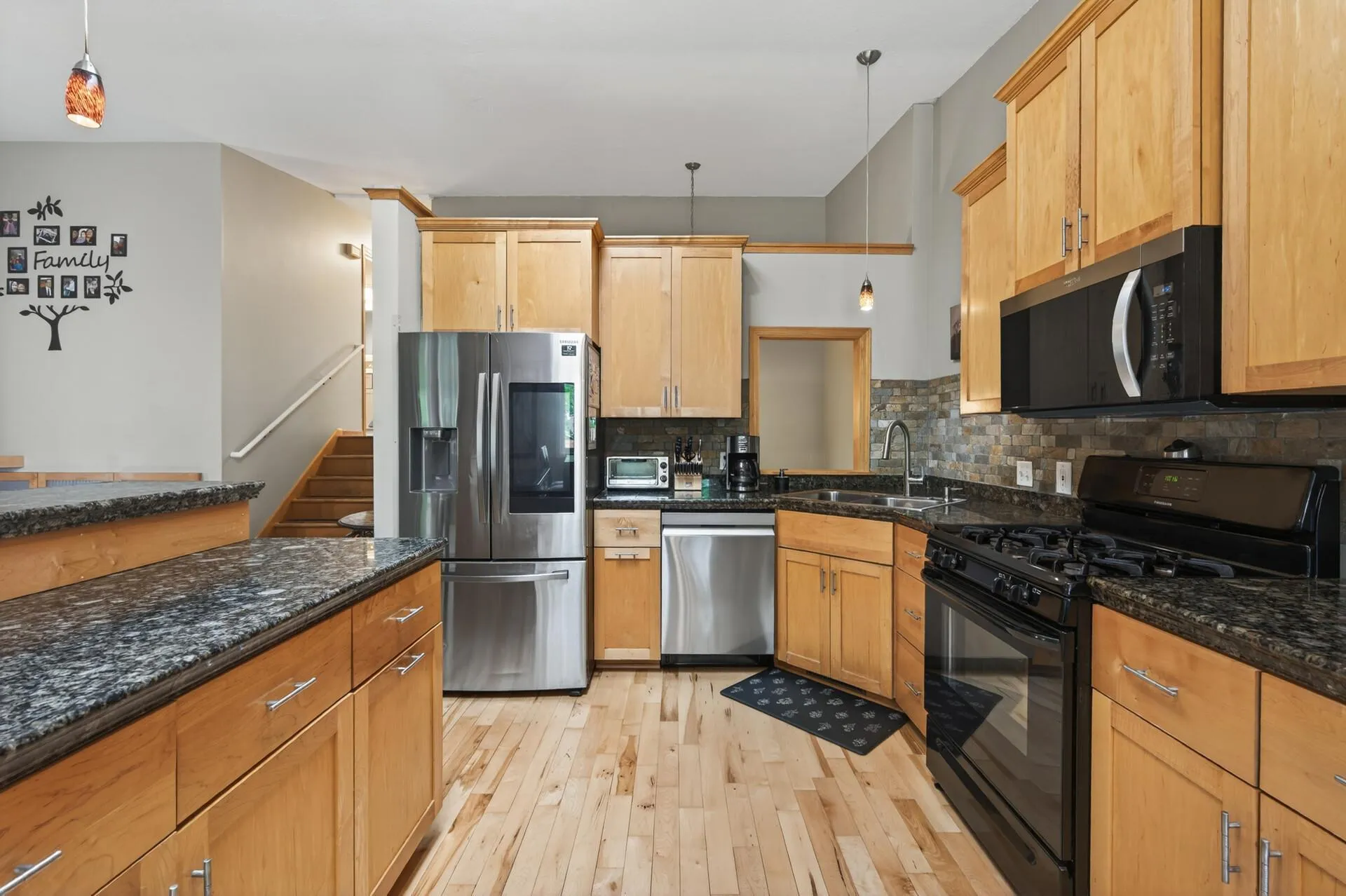 Photo 14 of 4302 Mccoll Drive