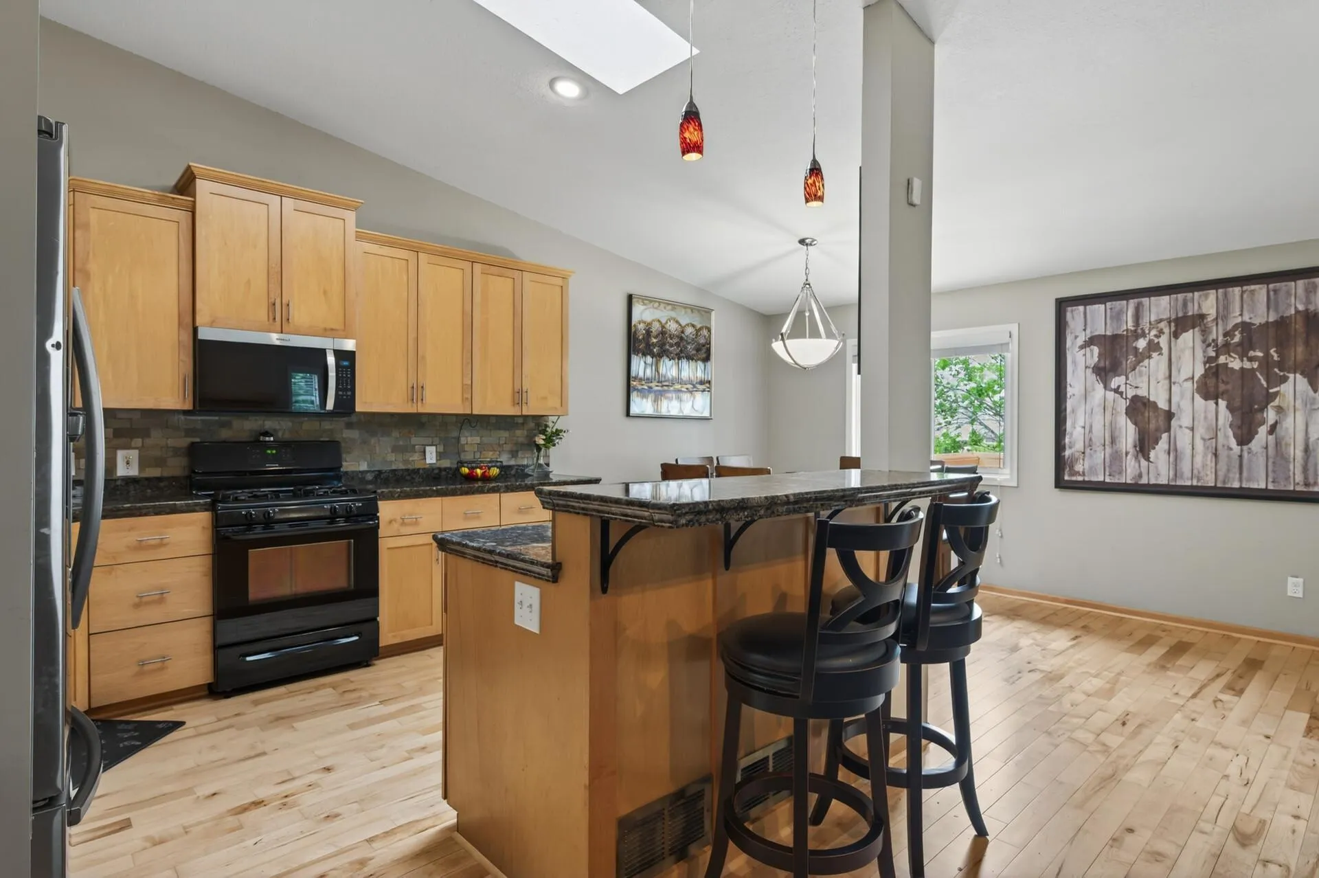Photo 20 of 4302 Mccoll Drive