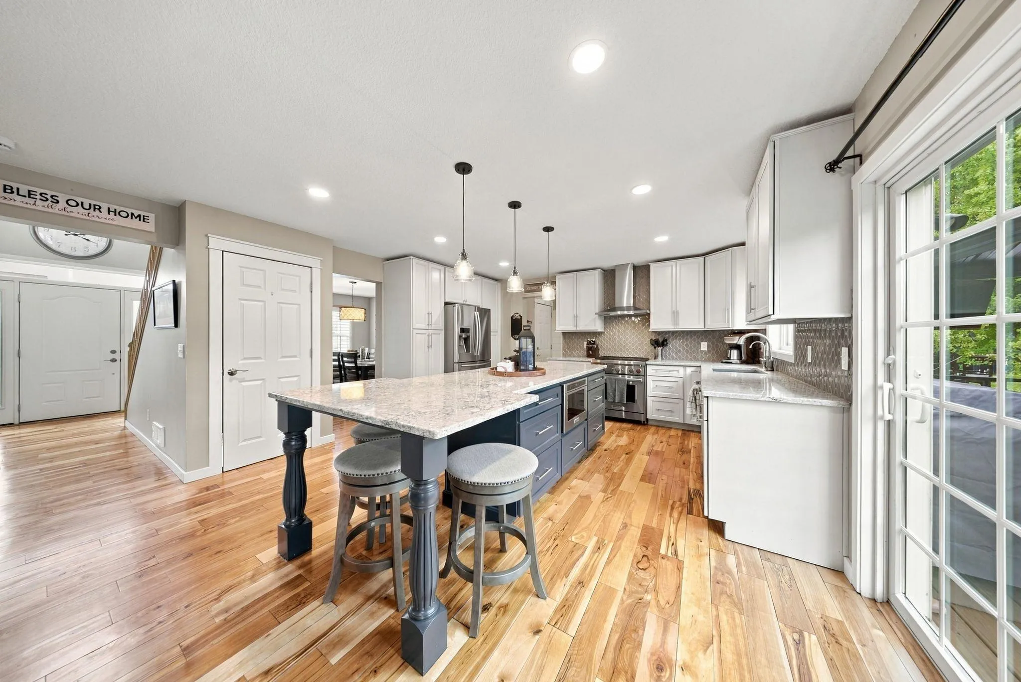 Photo 7 of 2030 Chester Street