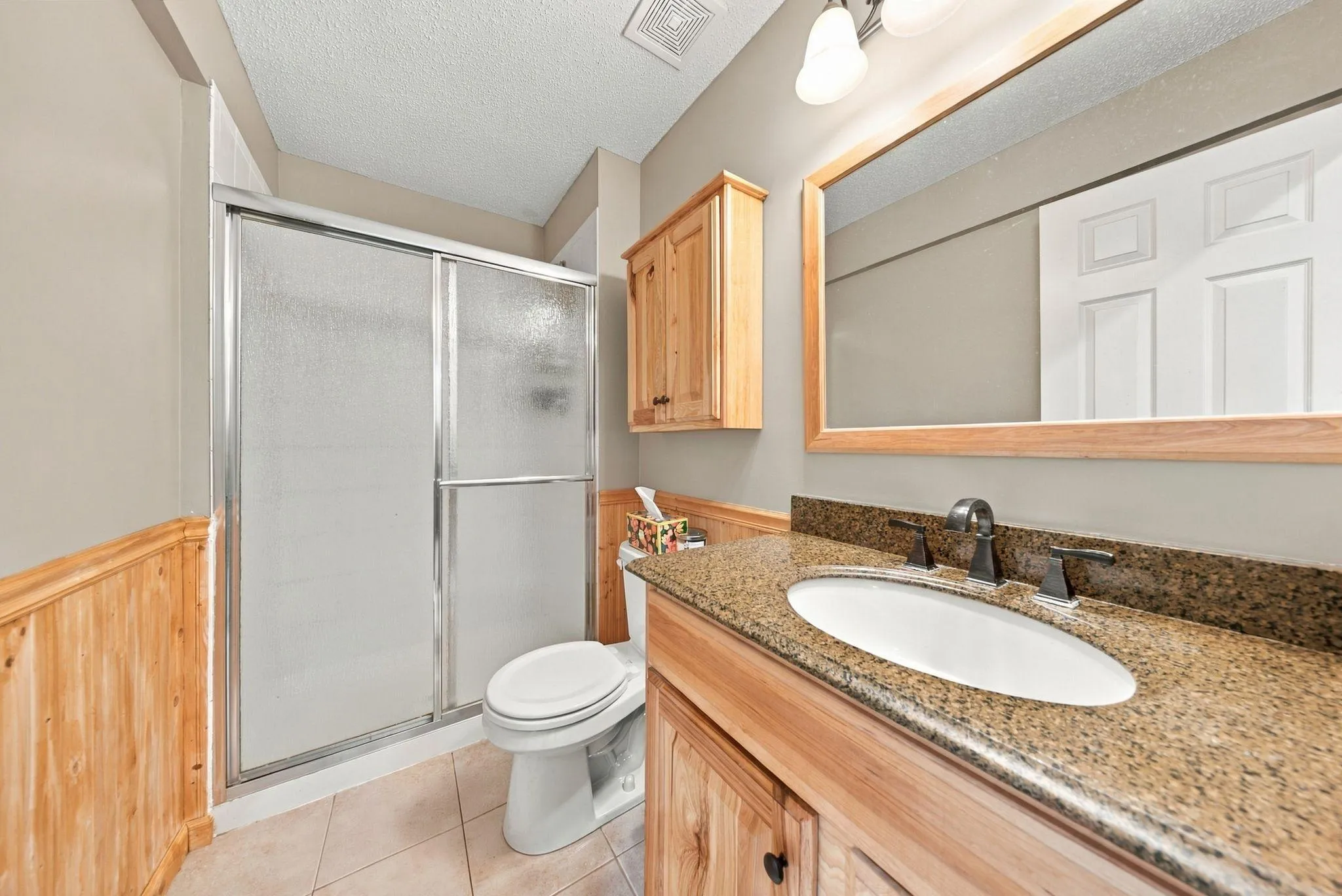 Photo 36 of 2030 Chester Street