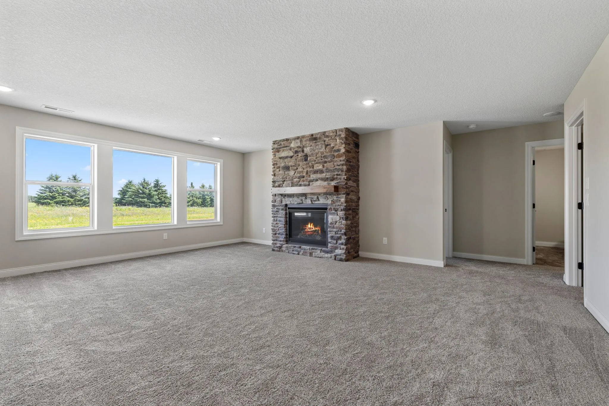 Photo 40 of 21207 Tippecanoe Ne Street