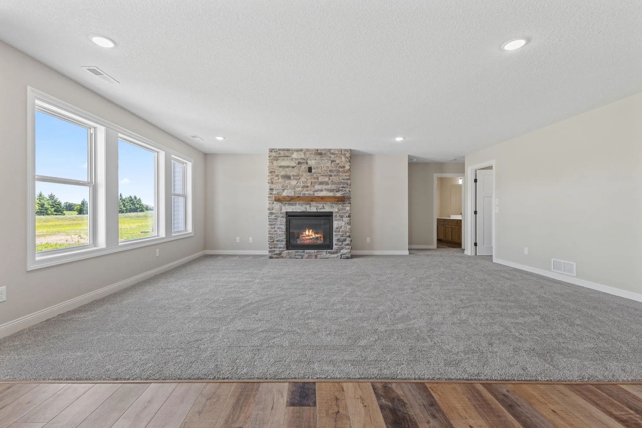 Photo 41 of 21207 Tippecanoe Ne Street