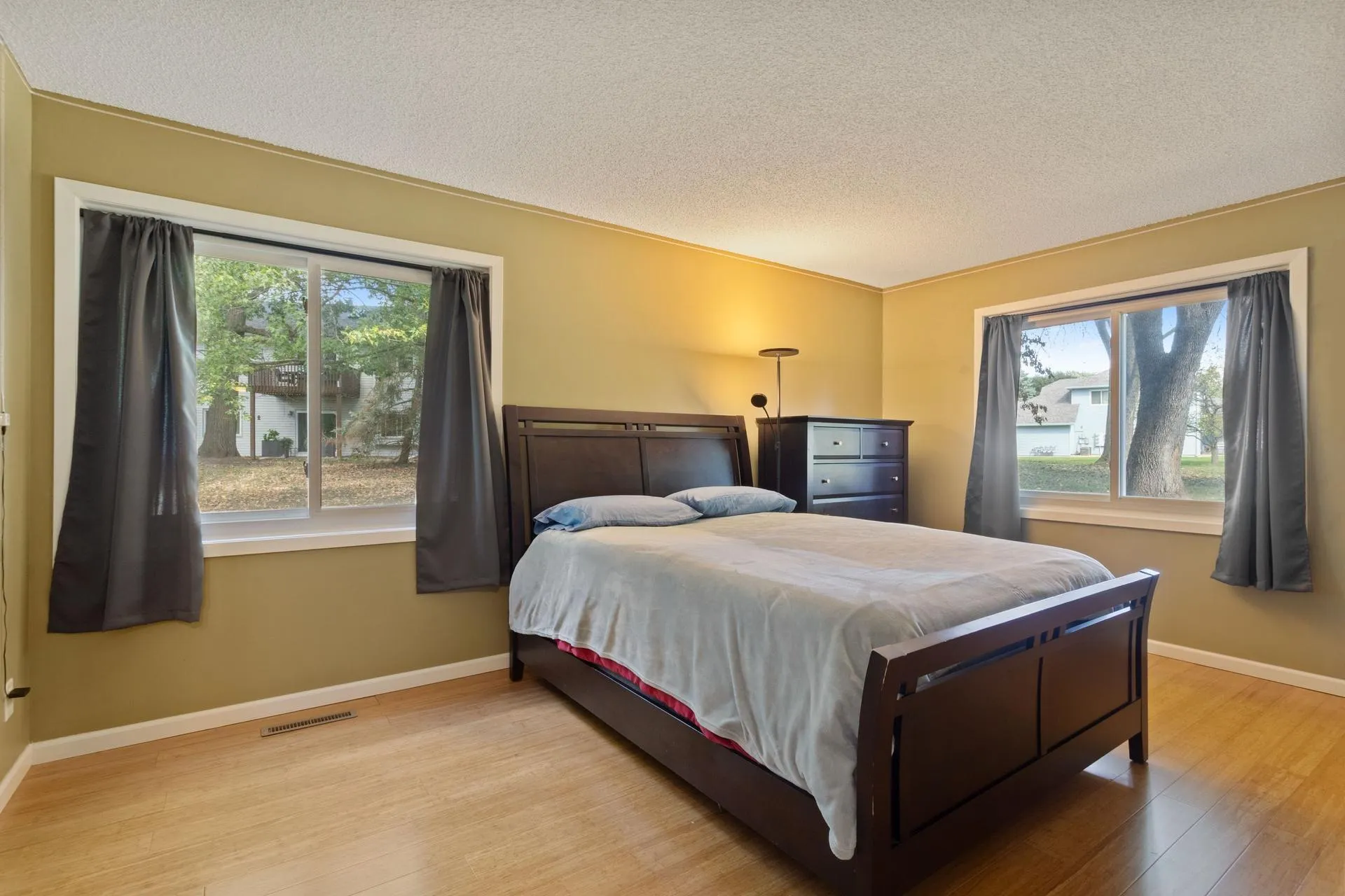 Photo 12 of 4334 Evergreen Drive