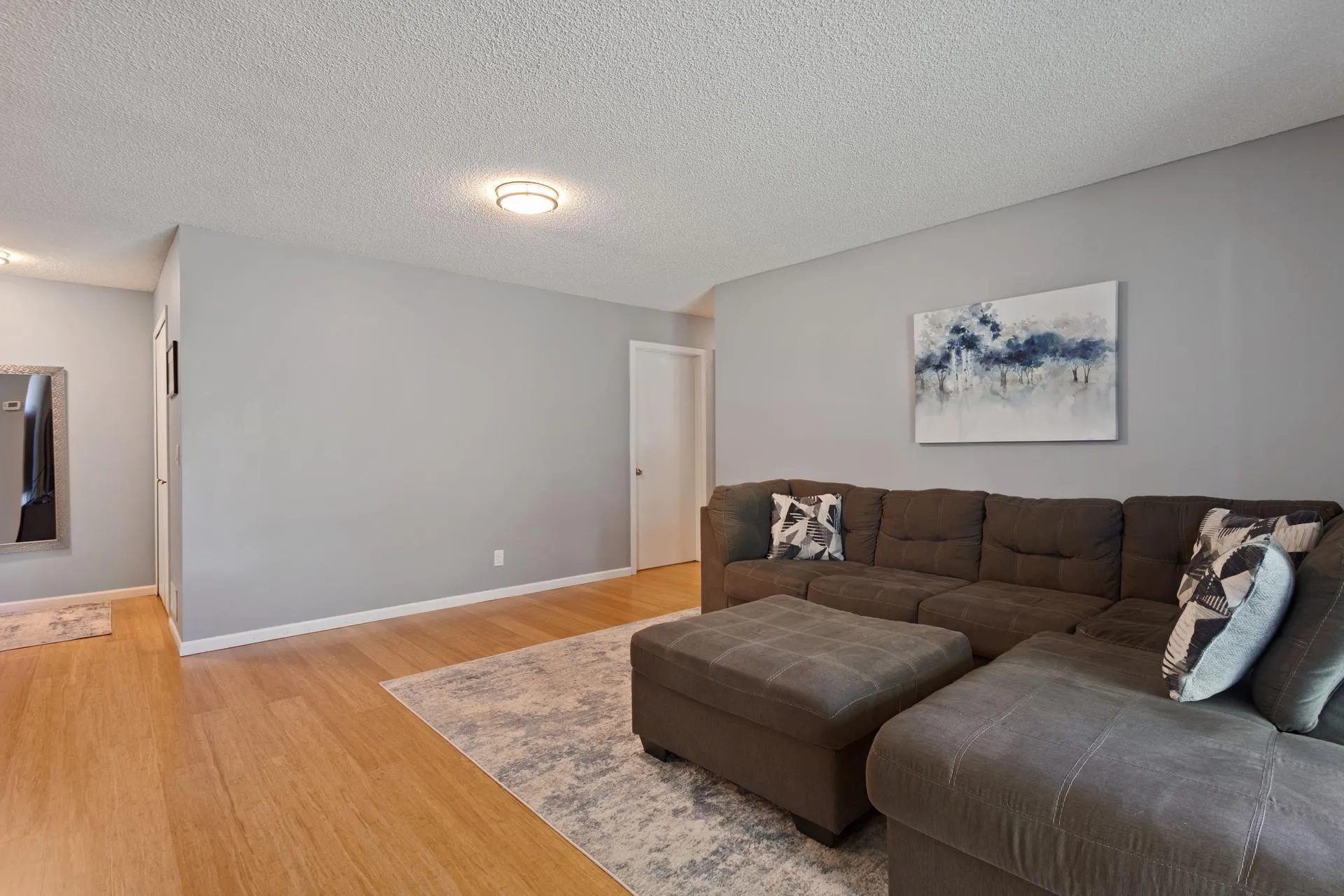 Photo 8 of 4334 Evergreen Drive