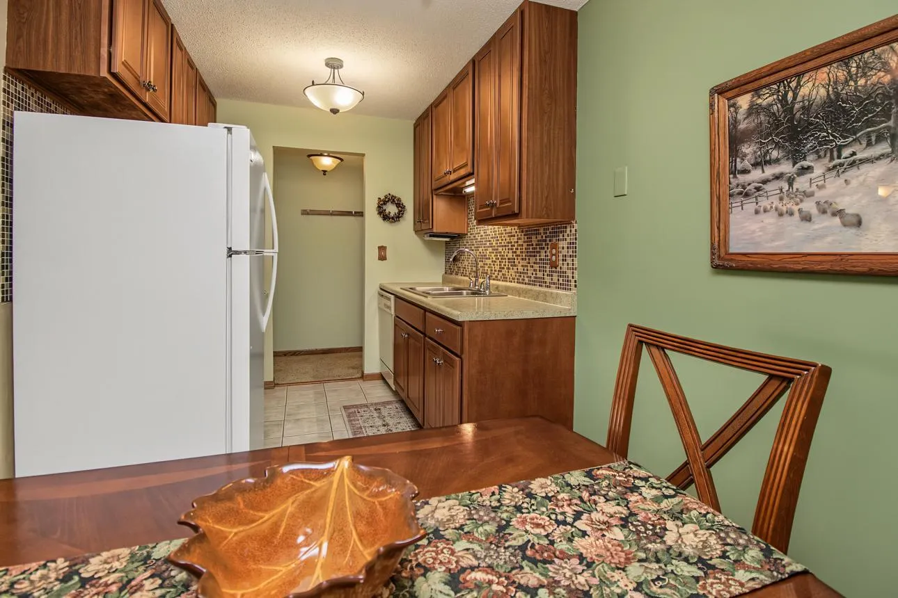 Photo 12 of 3421 Kent Street Unit 407