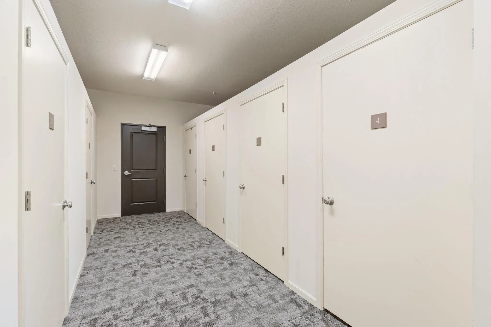 Photo 43 of 3110 N Chestnut Street Unit 301
