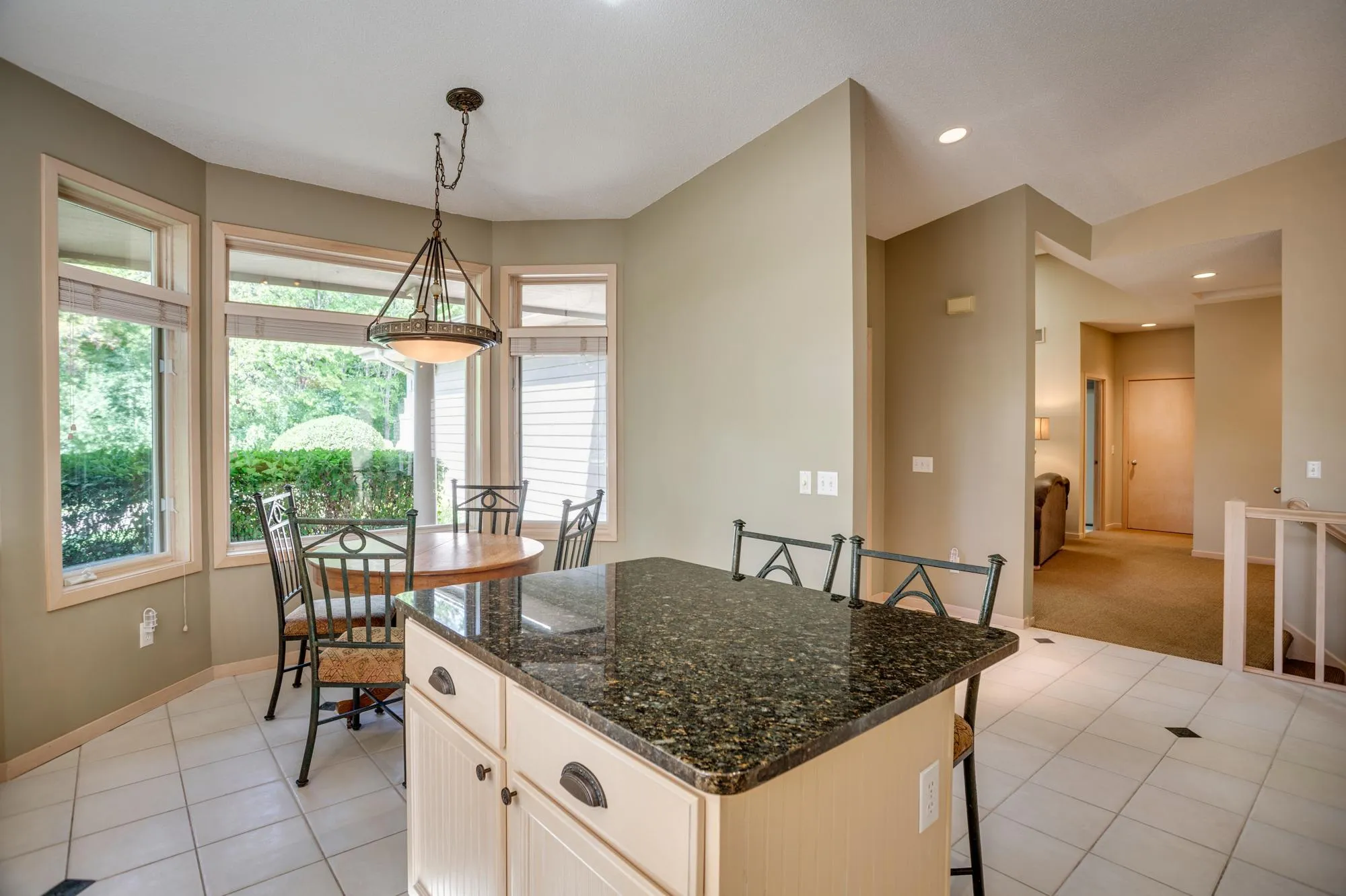 Photo 14 of 7089 Crowne Oak Road
