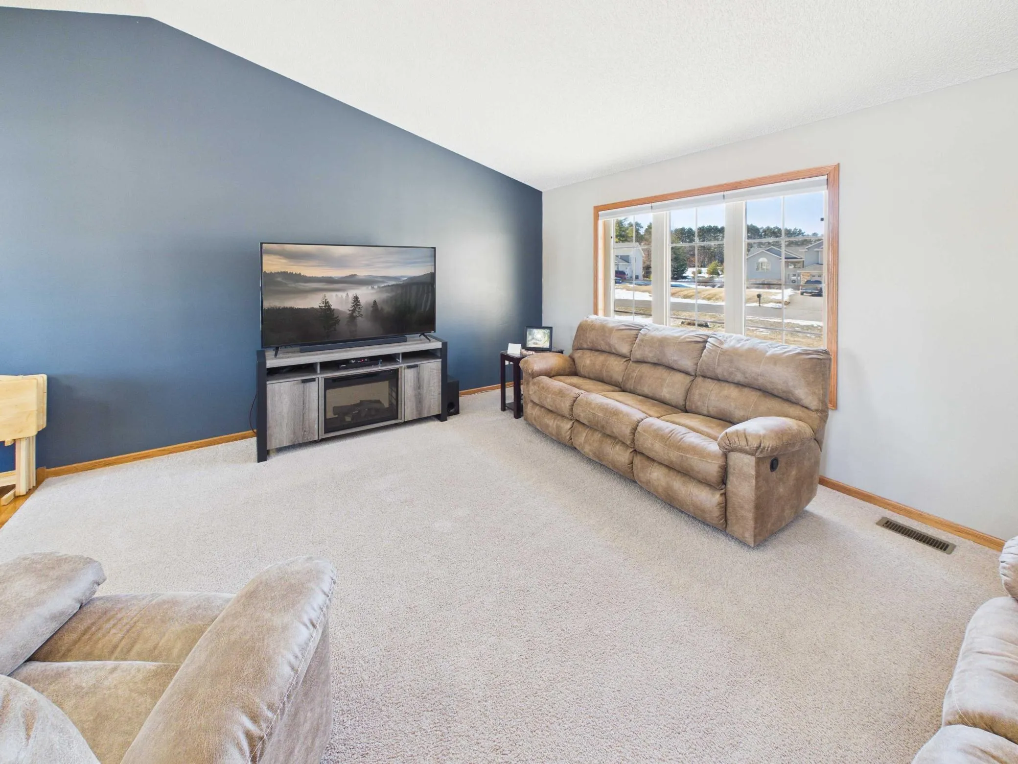 Photo 6 of 24605 140th Nw Street