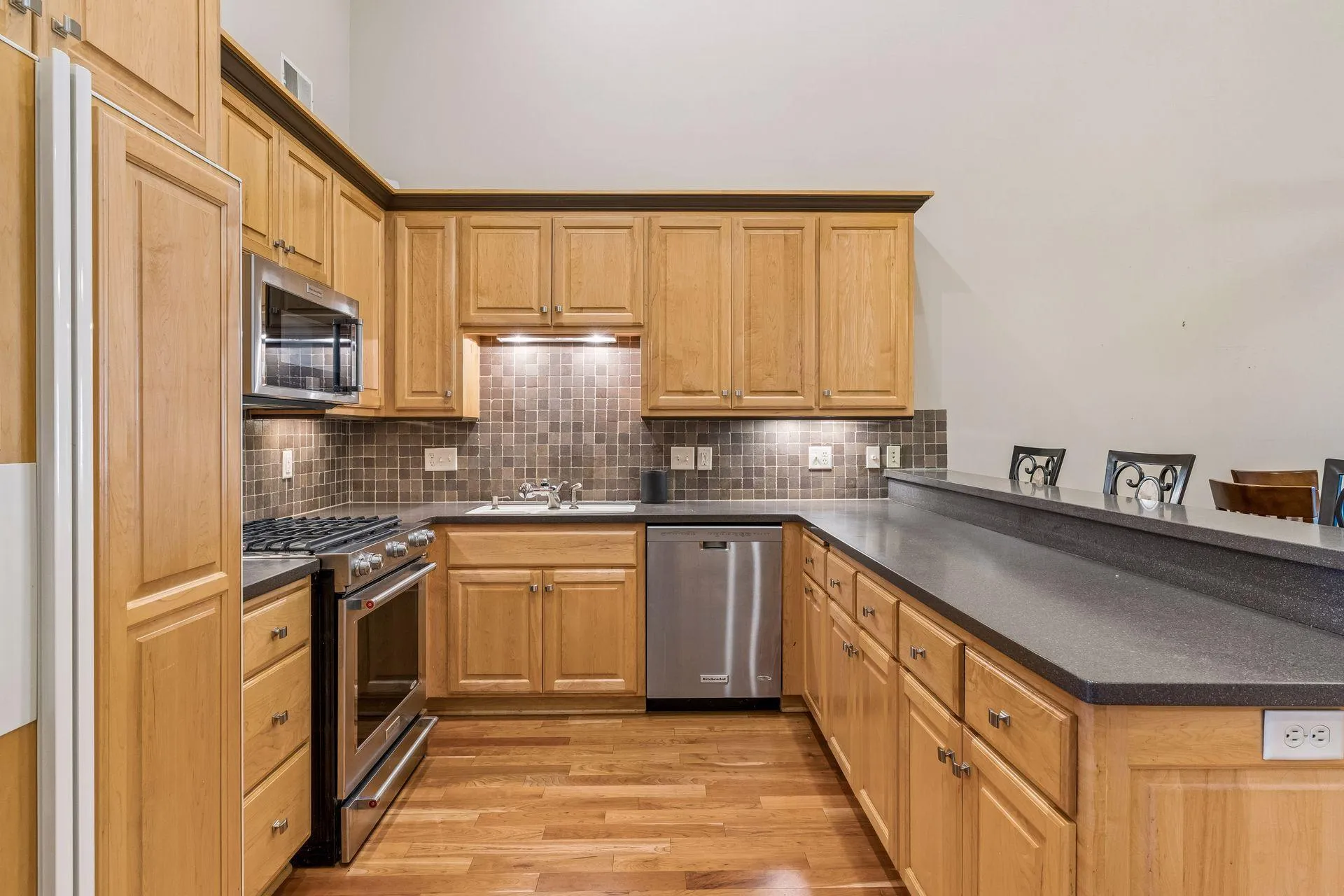 Photo 8 of 189 Stonebridge Court