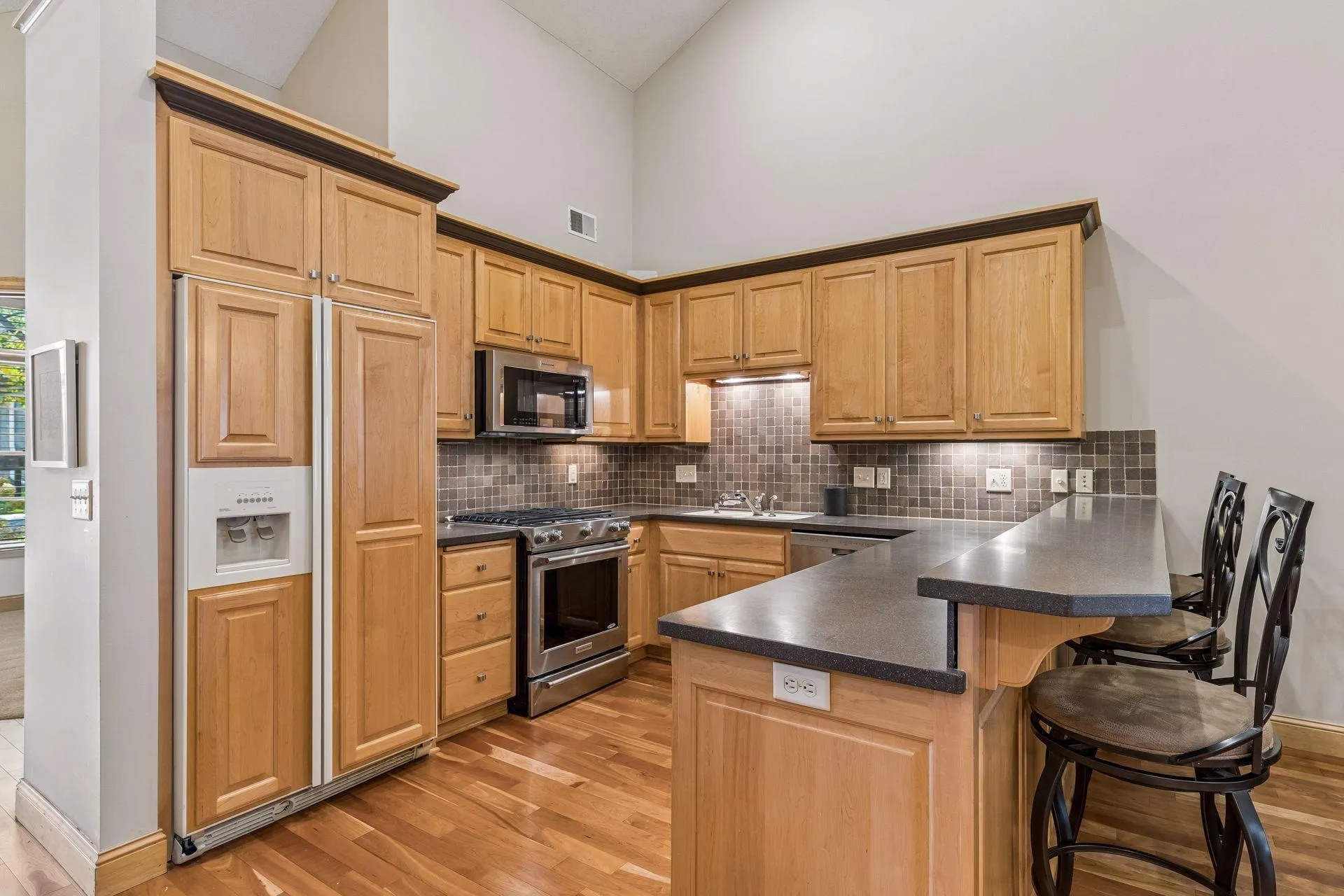 Photo 9 of 189 Stonebridge Court