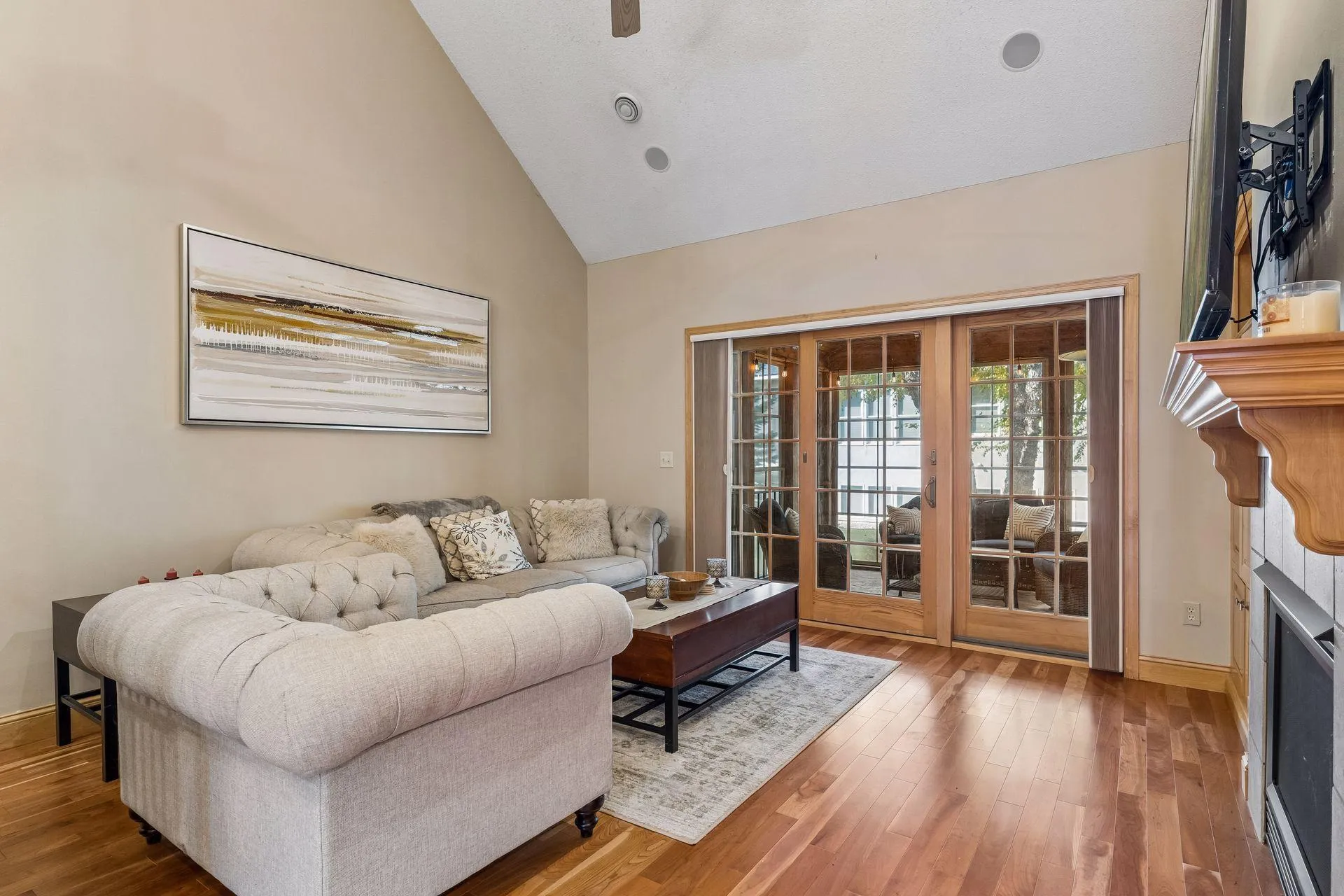 Photo 16 of 189 Stonebridge Court