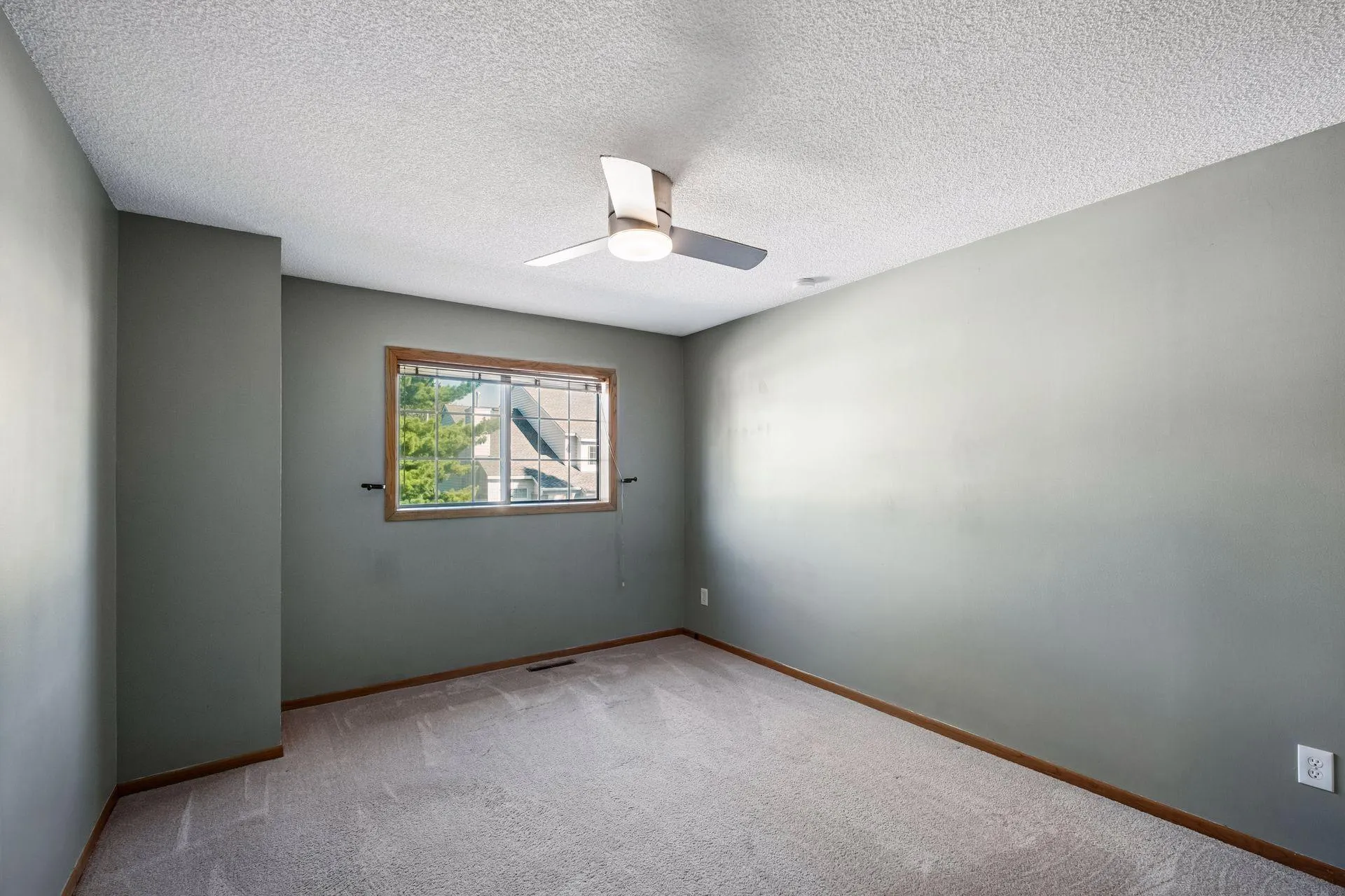 Photo 15 of 12886 Echo Lane