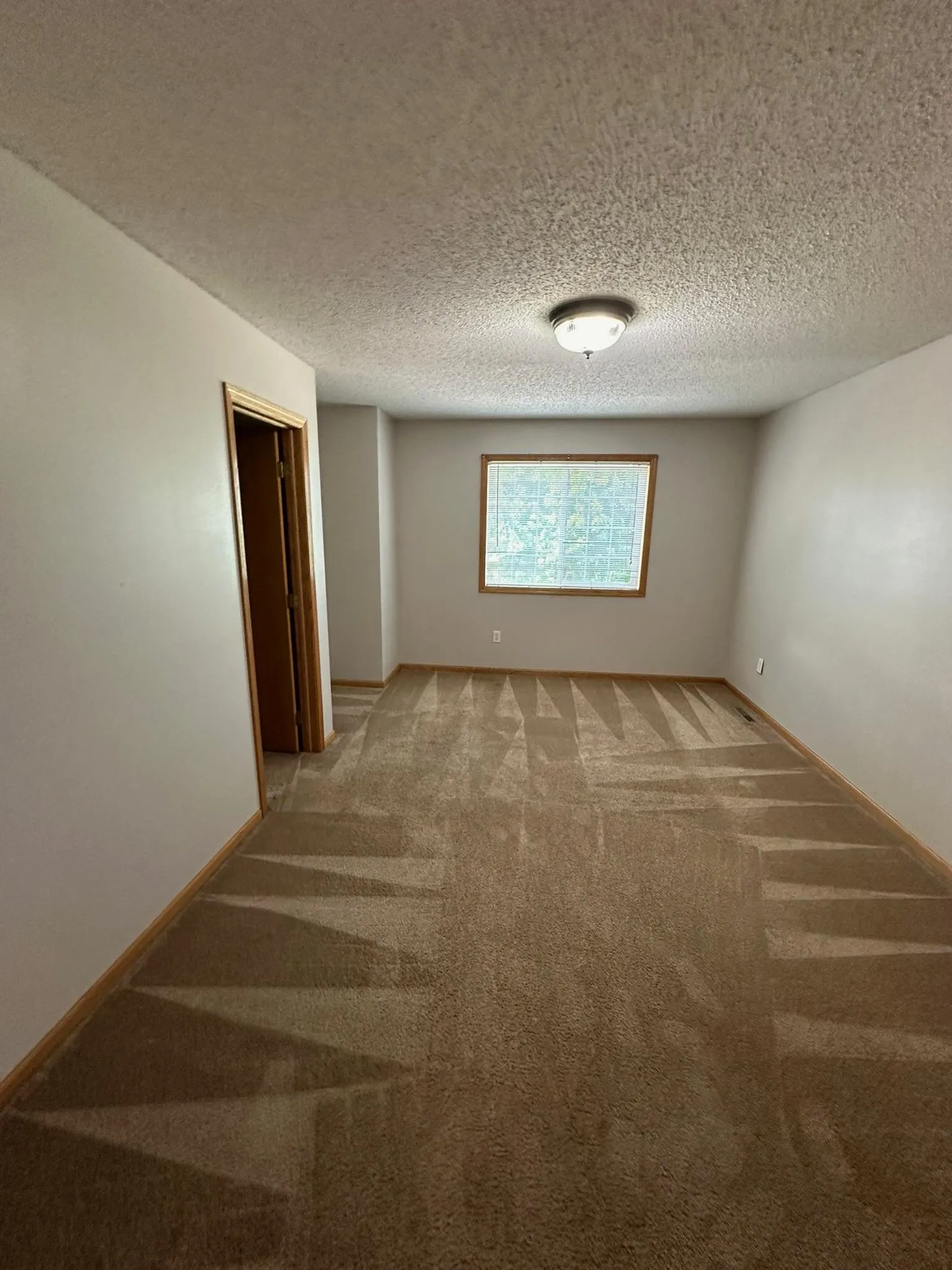 Photo 15 of 11429 16th Ne Street