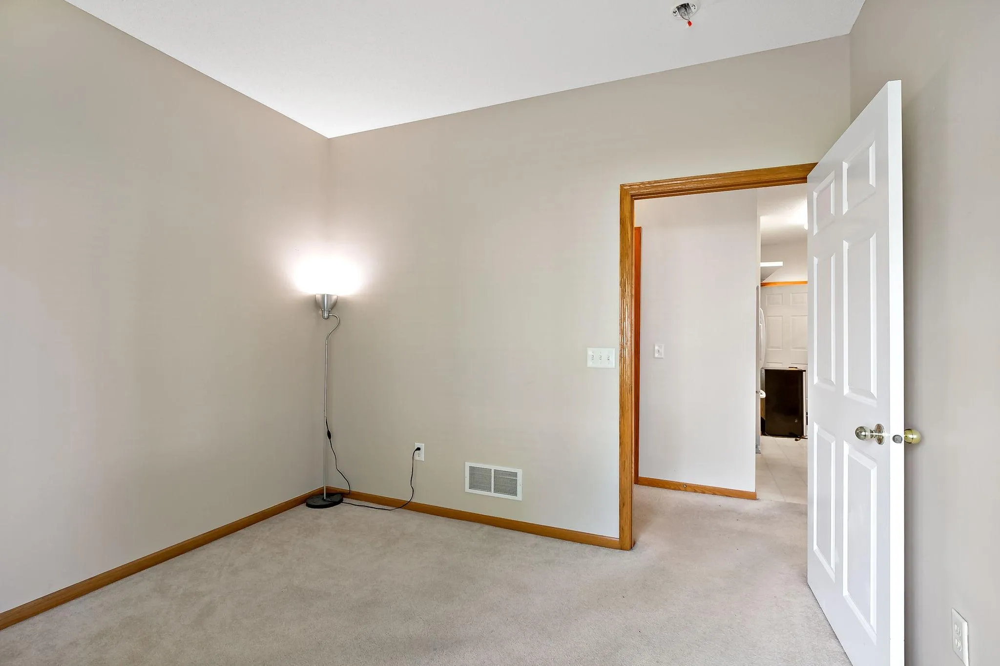 Photo 15 of 8012 Stratford S Circle