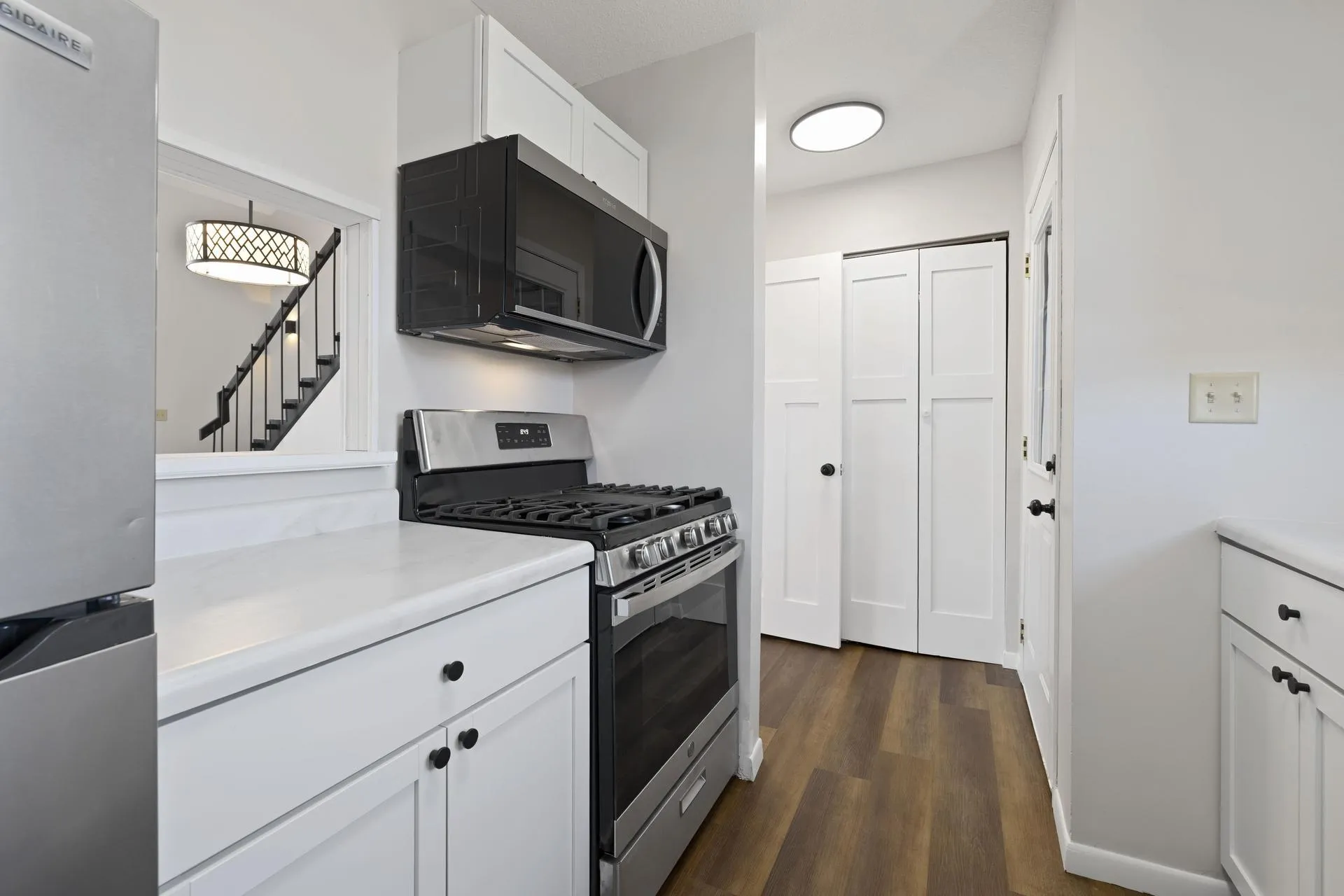 Photo 9 of 818 9th Street