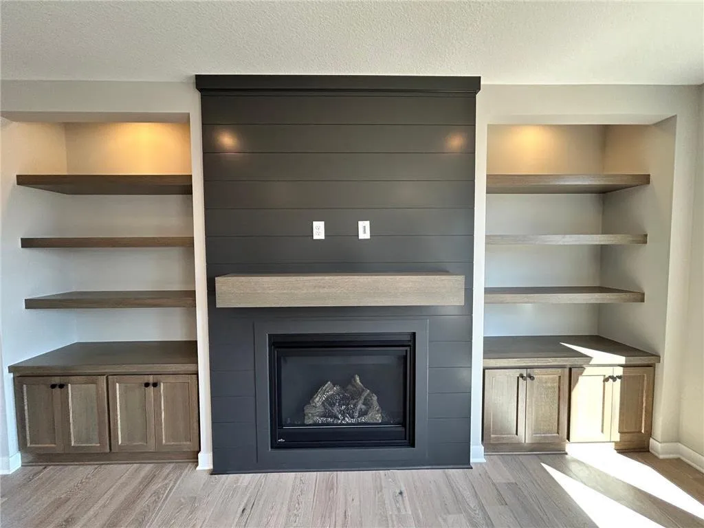 Photo 9 of 4097 Arbor Drive