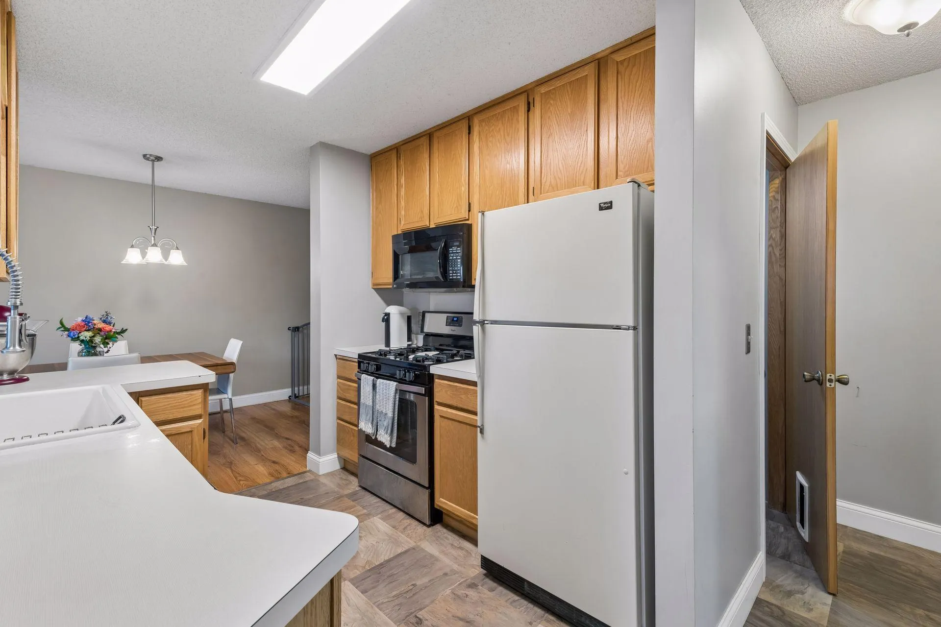Photo 5 of 14371 Estates Avenue