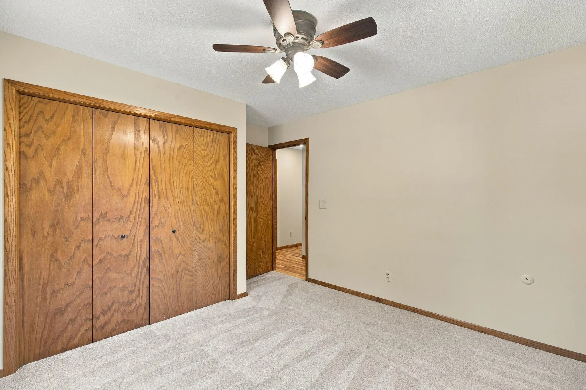 Photo 13 of 20350 Jewel N Avenue