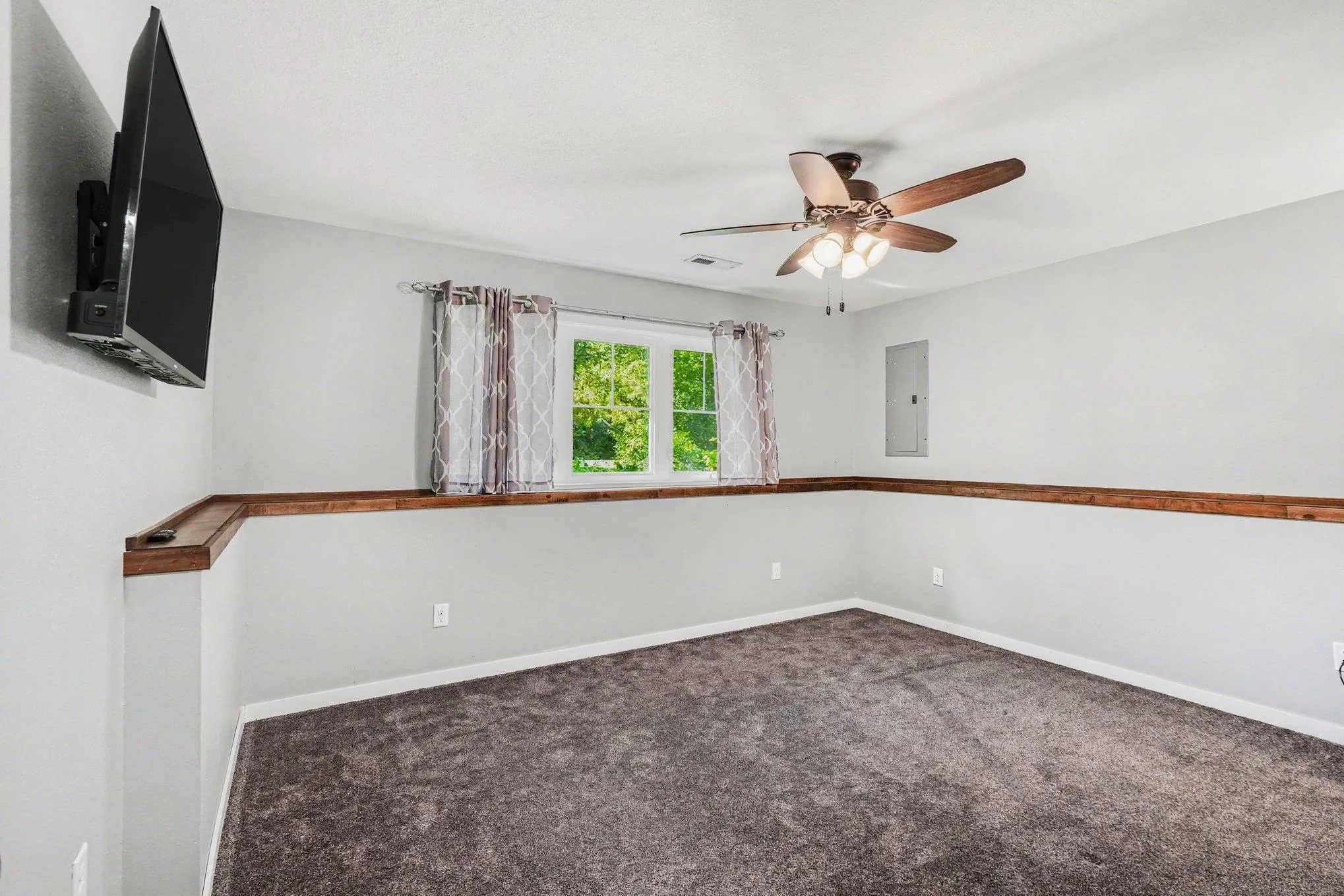 Photo 18 of 24343 Crocus Nw Street