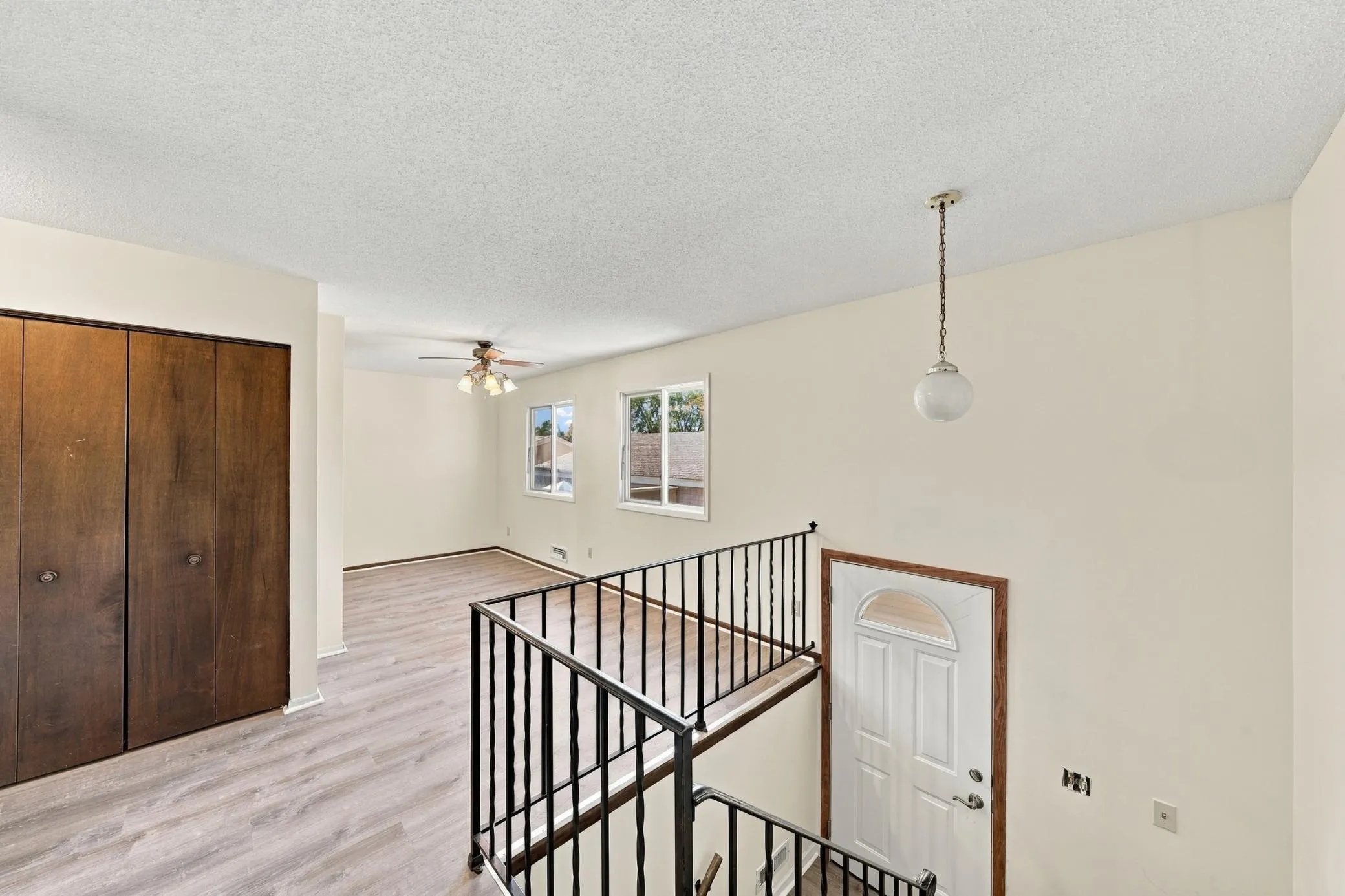 Photo 7 of 7525 Whitney Drive