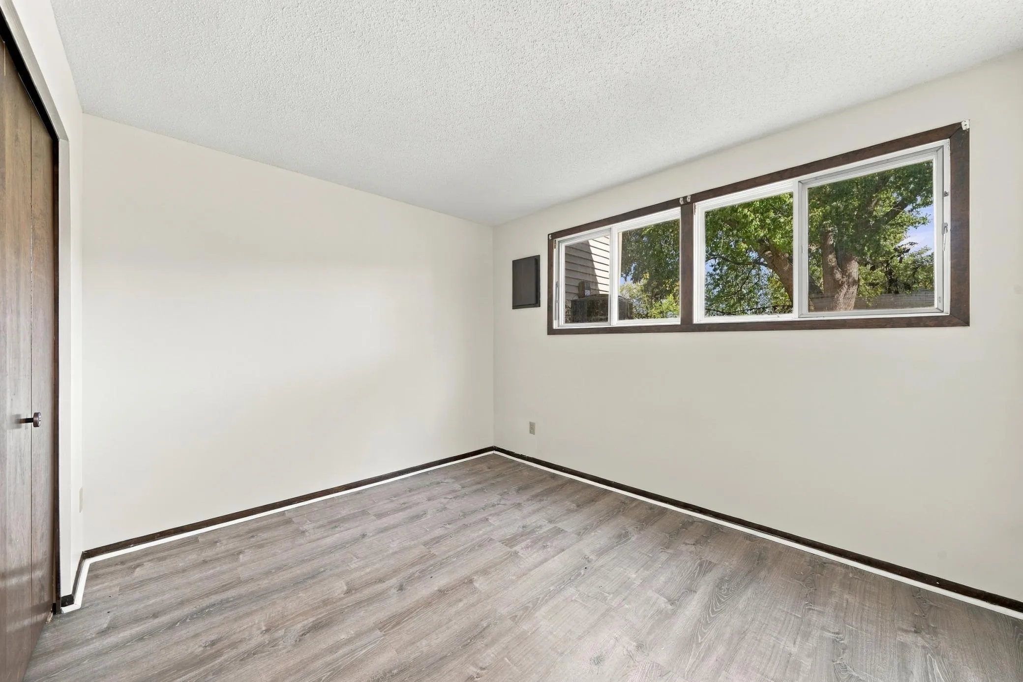 Photo 19 of 7525 Whitney Drive
