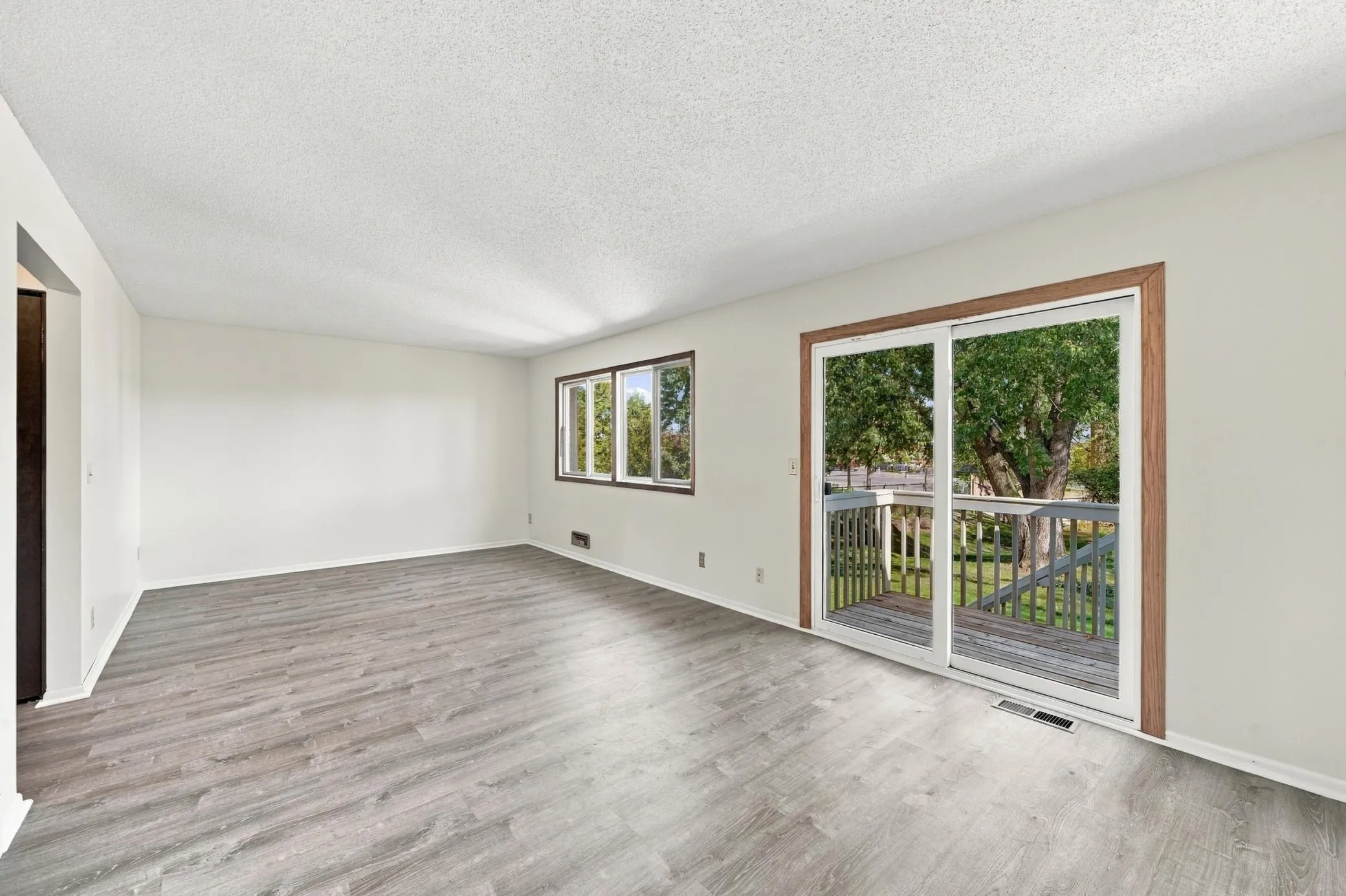 Photo 10 of 7525 Whitney Drive