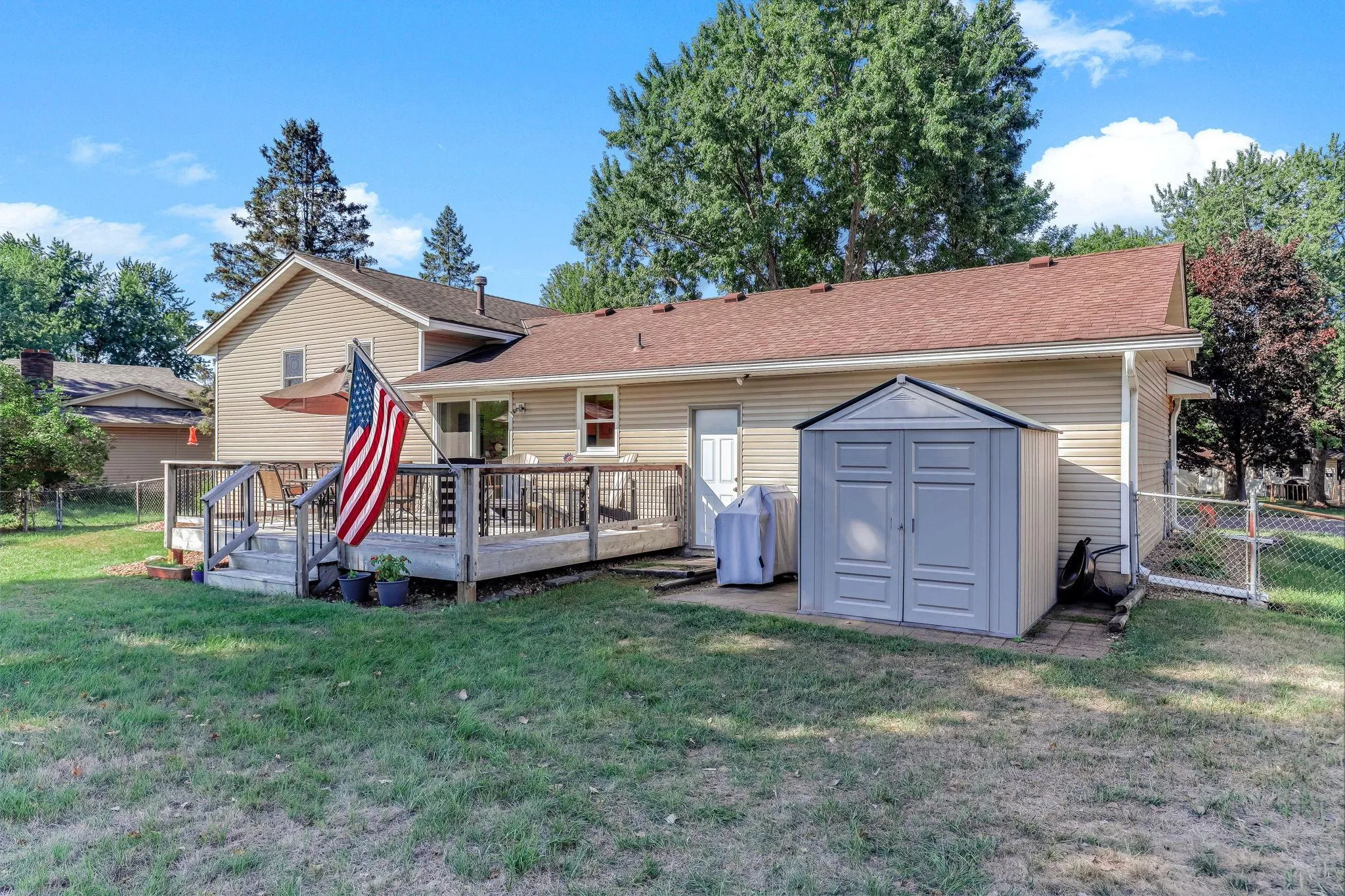 Photo 44 of 8419 Ivywood S Avenue