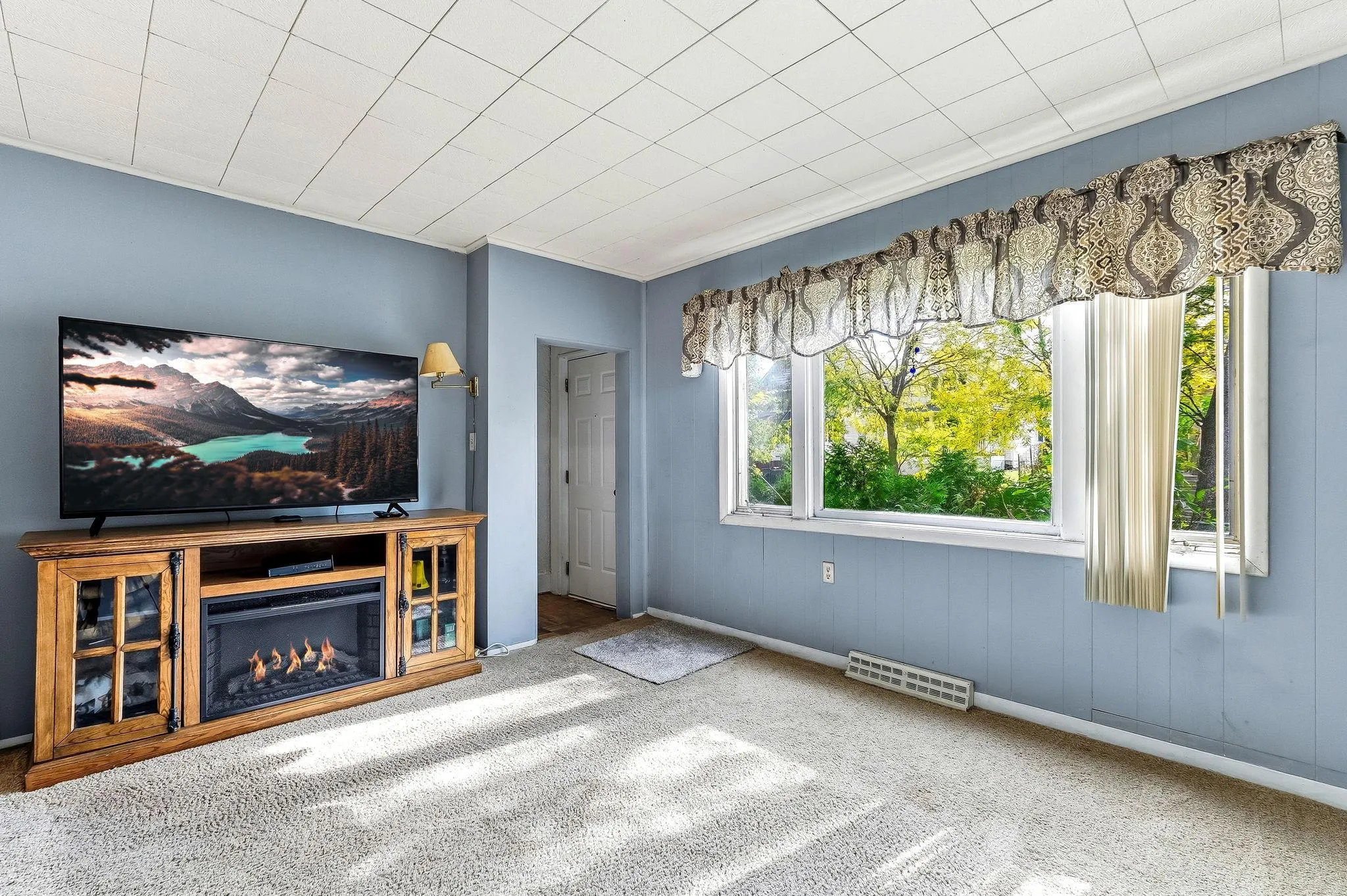 Photo 4 of 535 Edmund Avenue