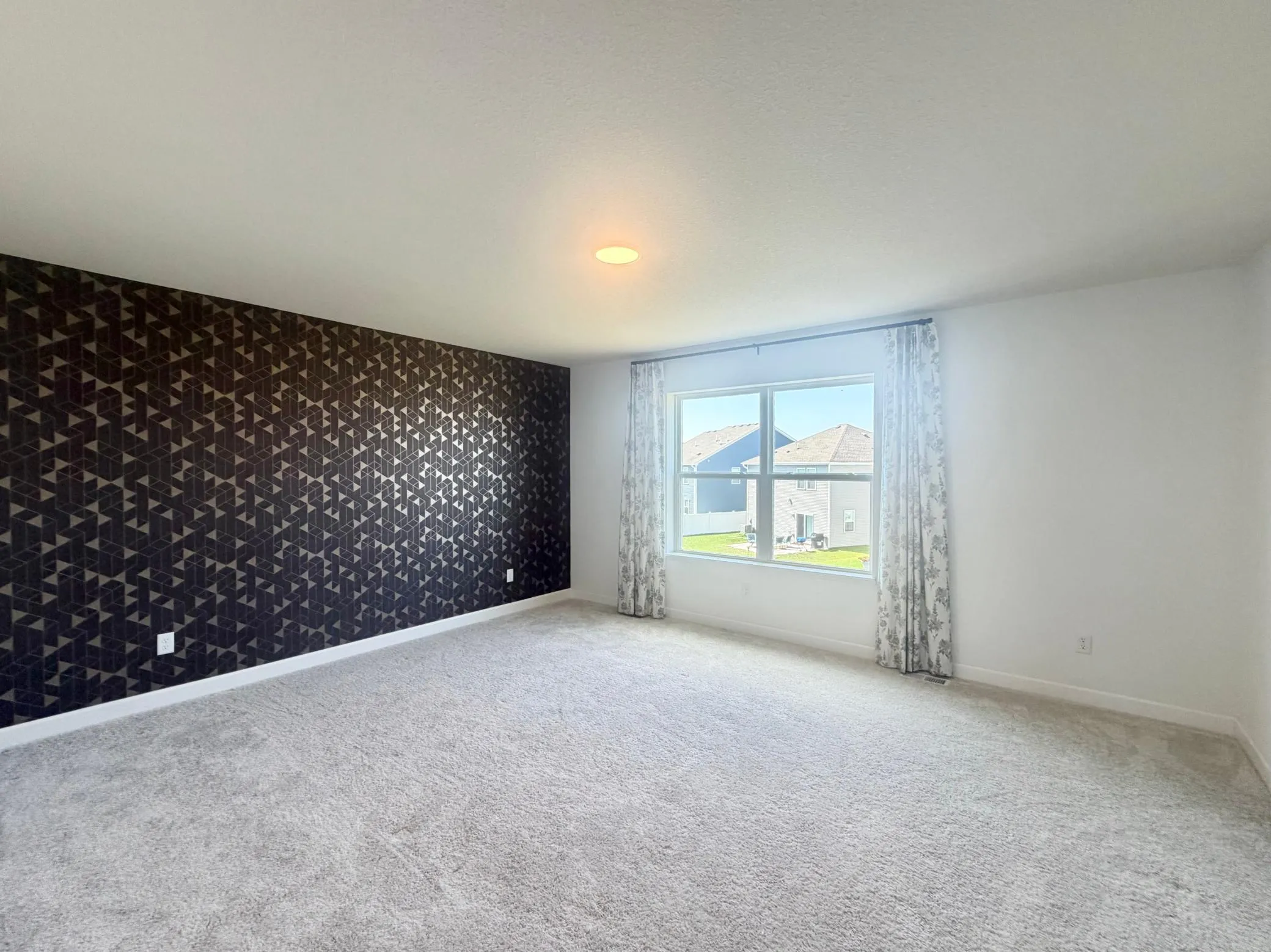 Photo 7 of 10634 Hinton S Avenue