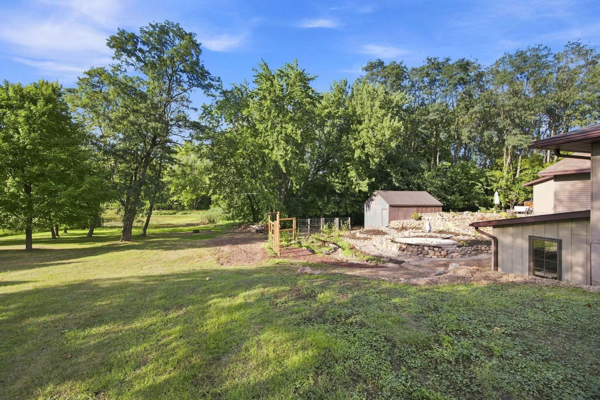Photo 51 of 1847 Upper 55th E Street