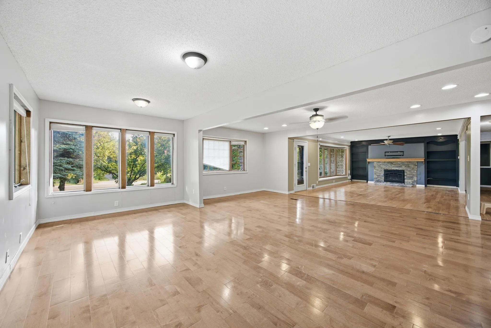 Photo 11 of 1847 Upper 55th E Street