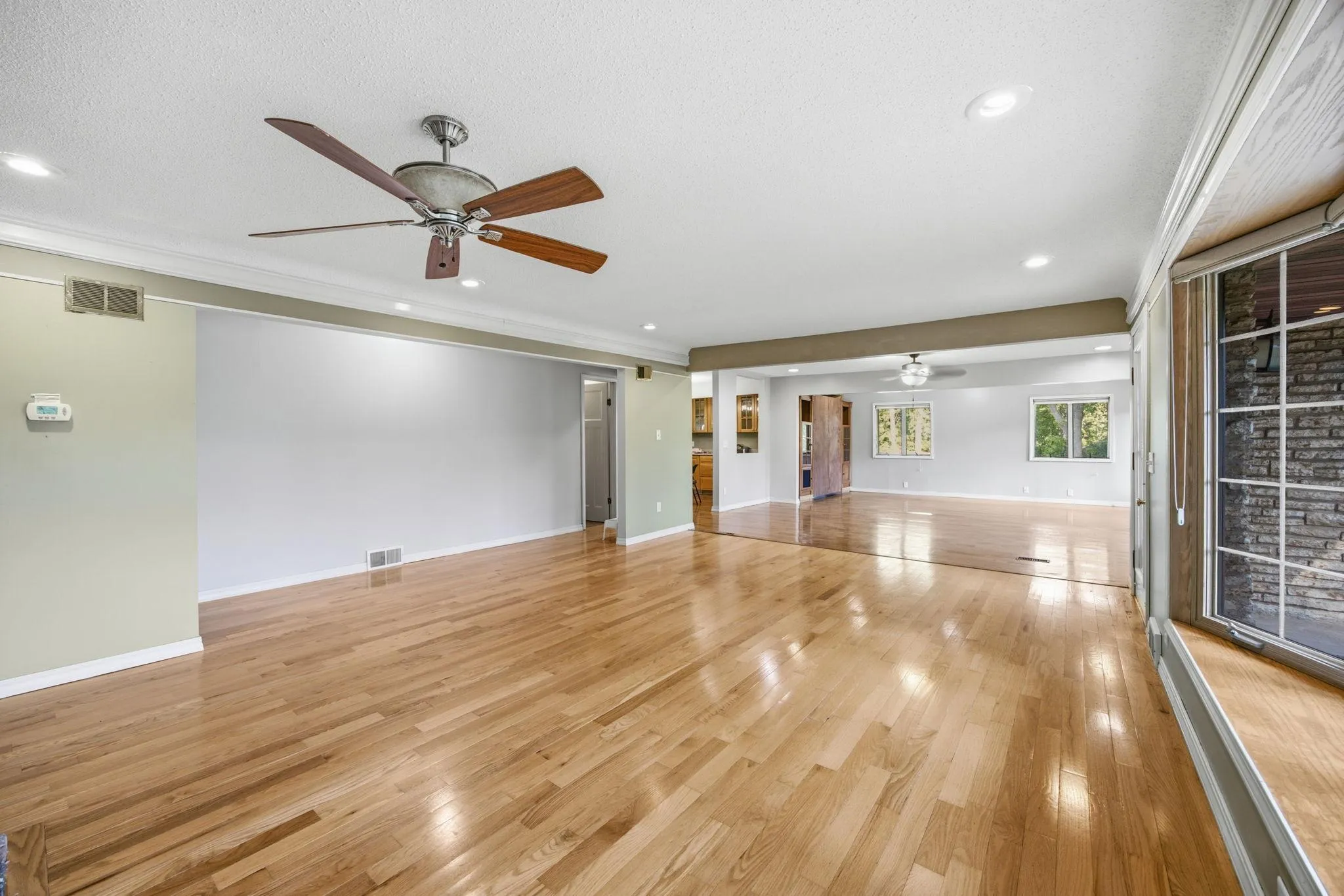Photo 21 of 1847 Upper 55th E Street