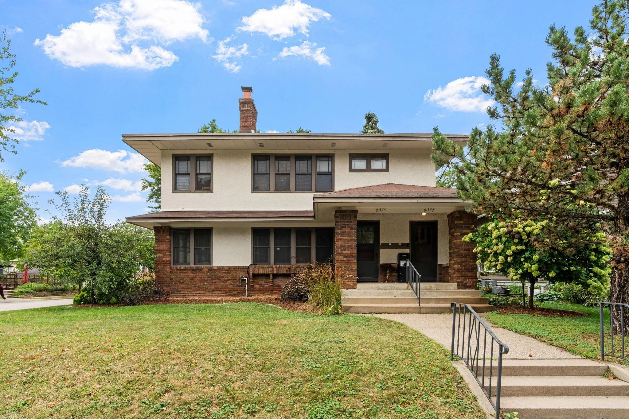4354 Harriet Avenue