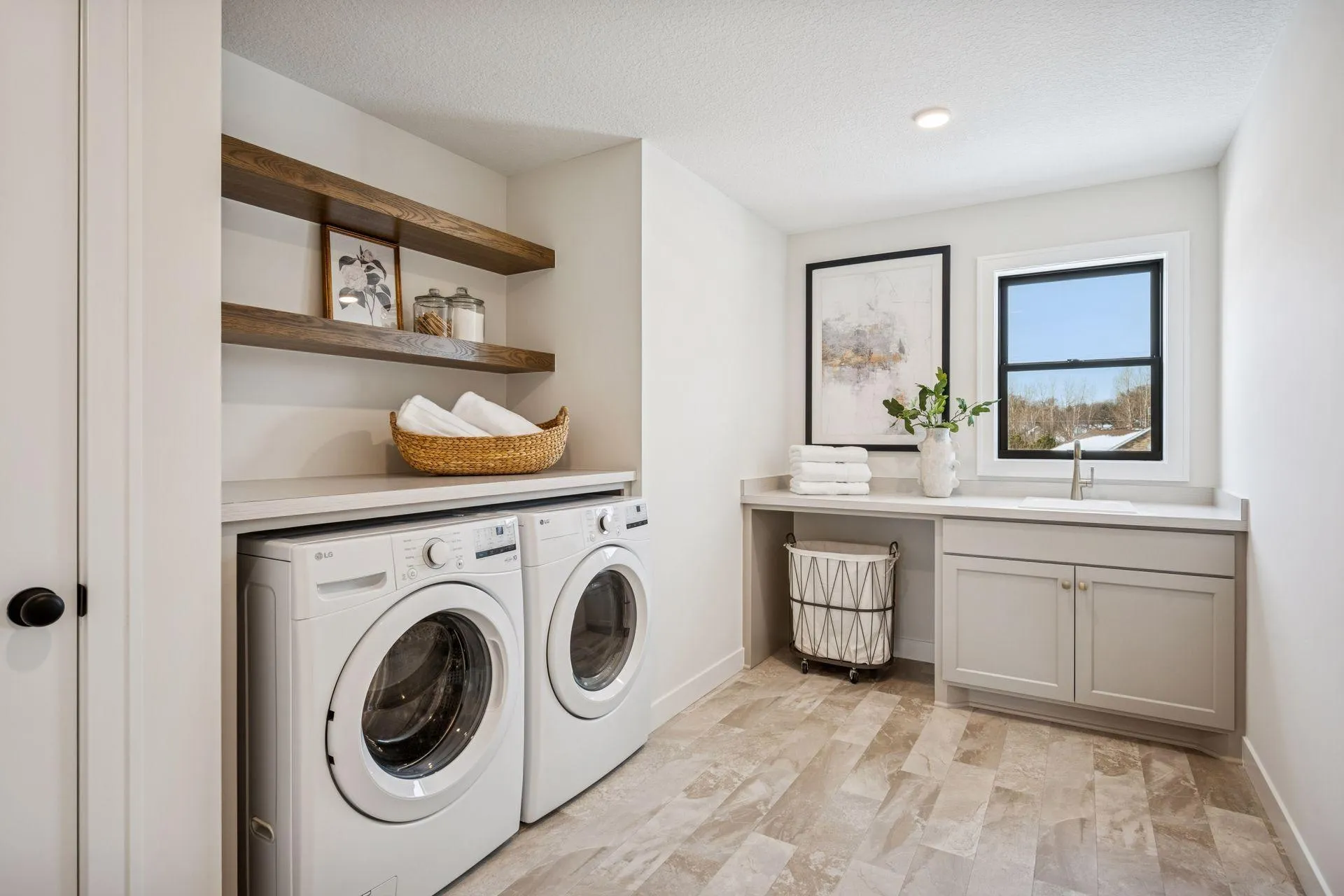 Photo 57 of 11470 19th Ne Street