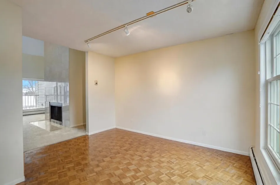 Photo 19 of 603 Lake Street Unit 307