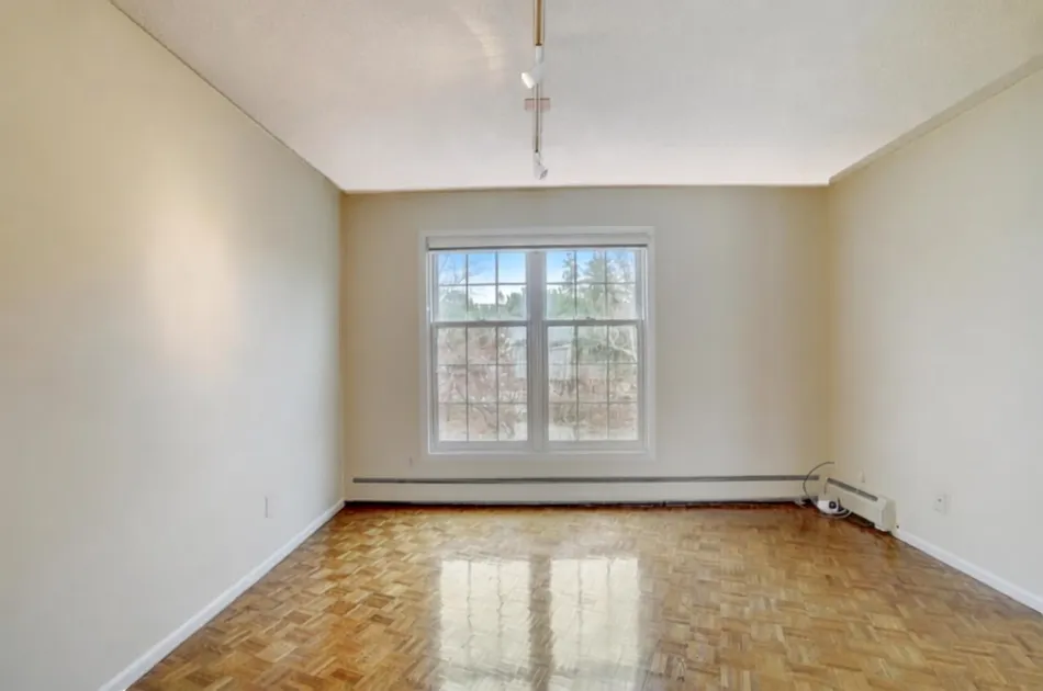 Photo 18 of 603 Lake Street Unit 307