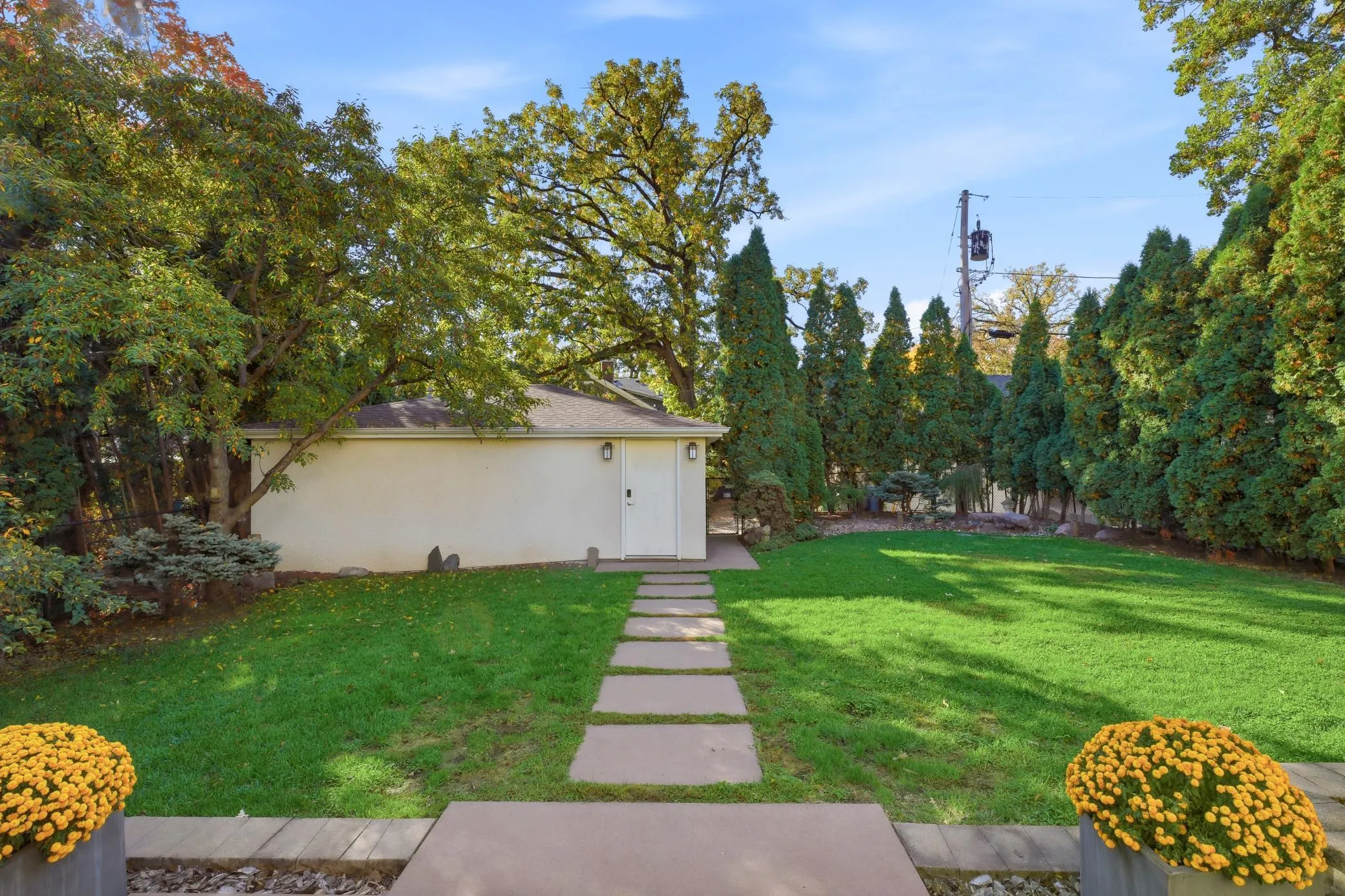 Photo 8 of 2409 W 22nd Street