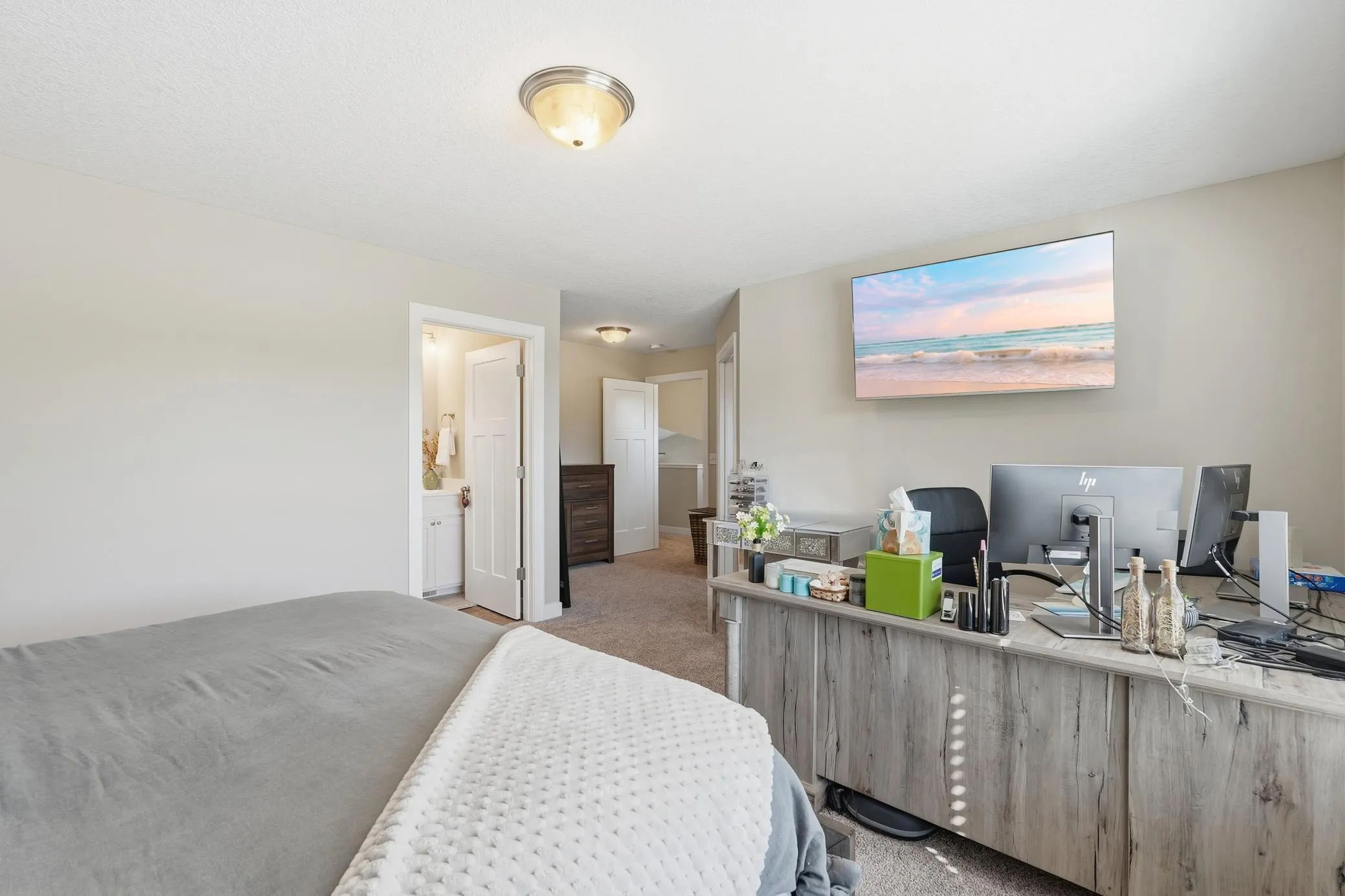 Photo 9 of 2060 Pleasant Drive