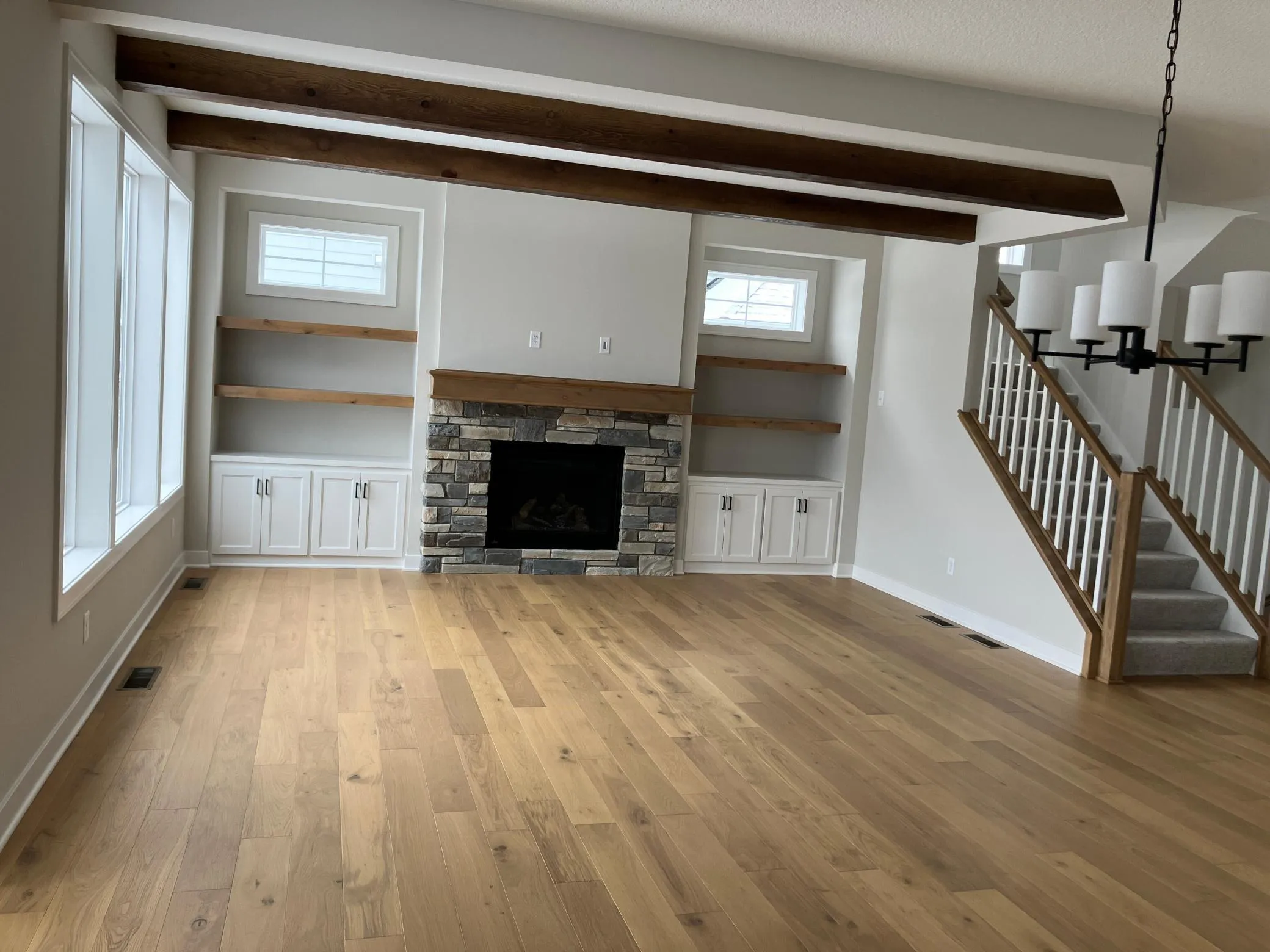 Photo 5 of 13333 Glenbrook N Avenue