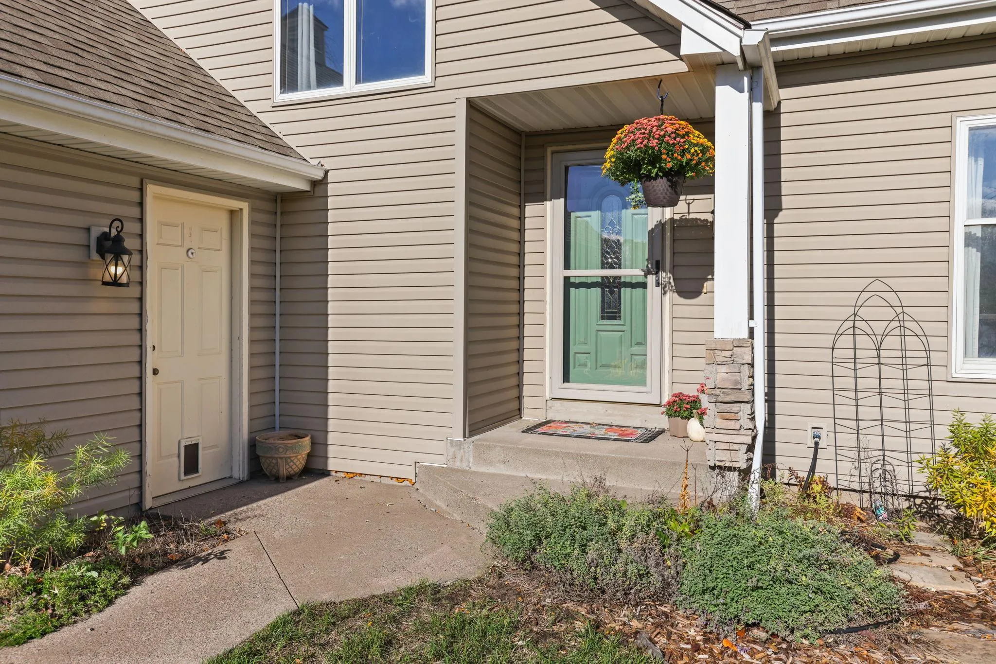 Photo 6 of 15640 Inca Nw Circle