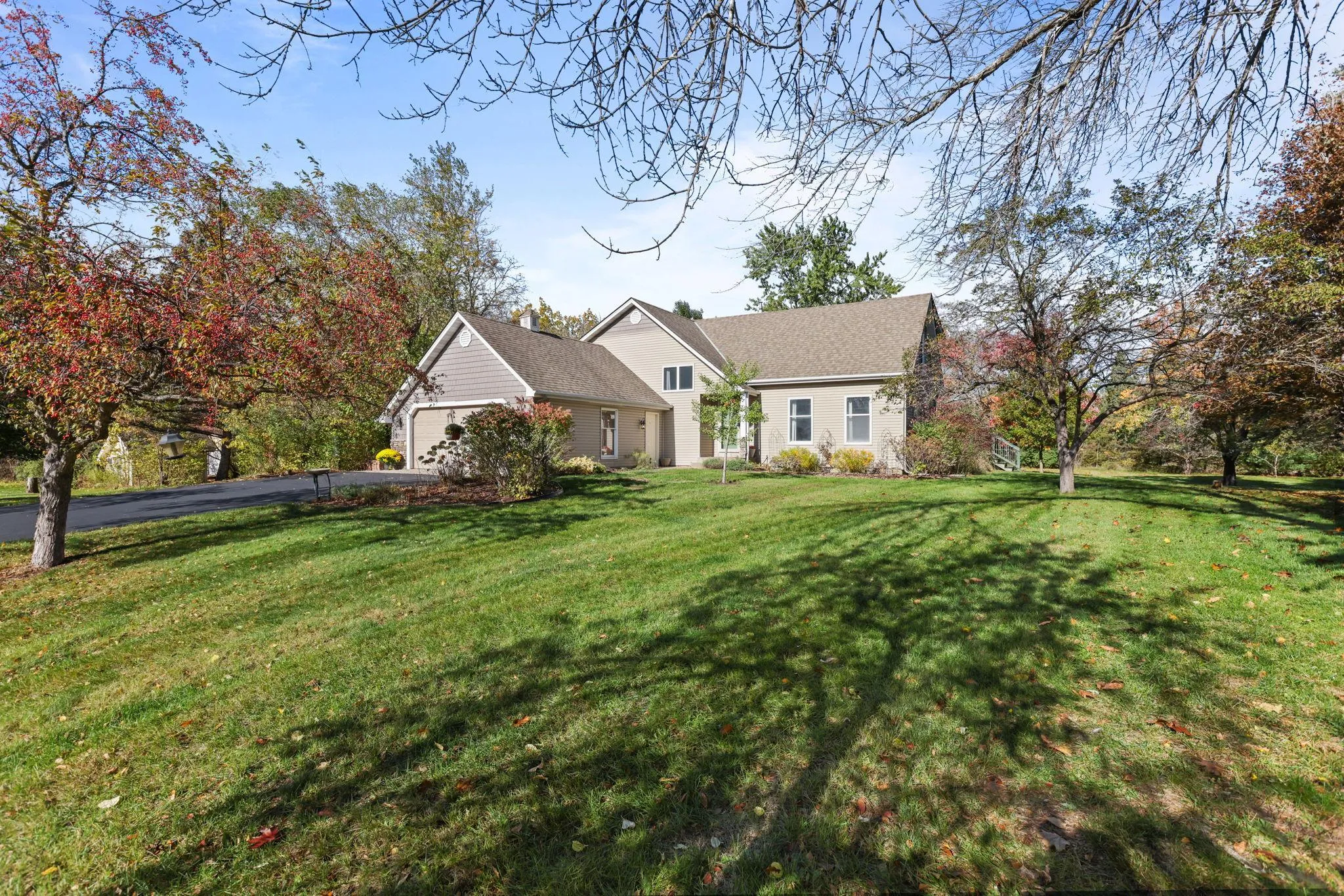 Photo 3 of 15640 Inca Nw Circle
