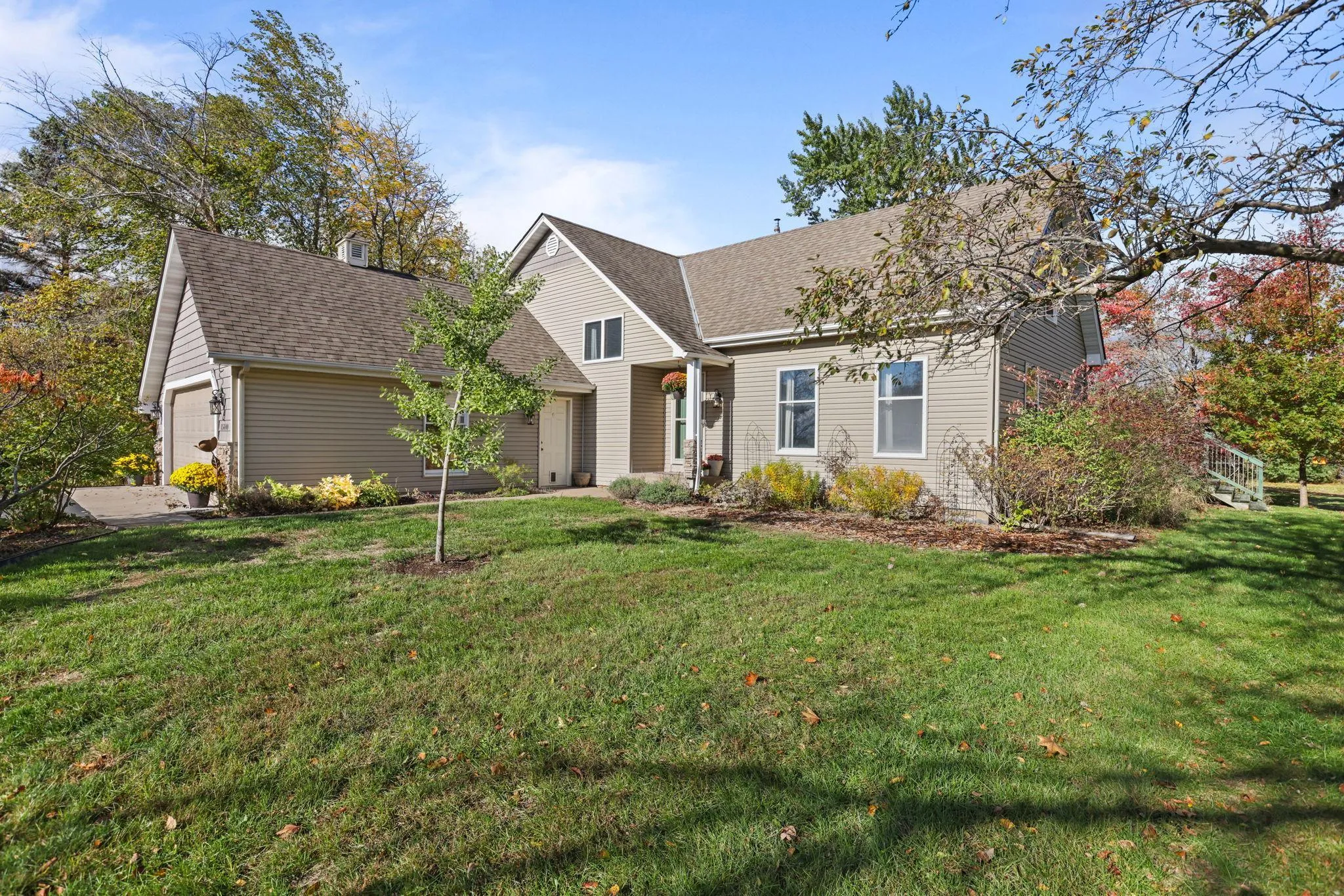 Photo 5 of 15640 Inca Nw Circle