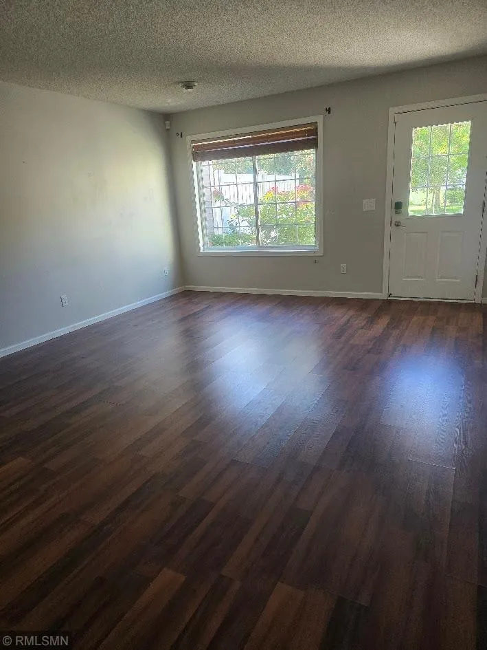 Photo 15 of 15935 71st Ne Street
