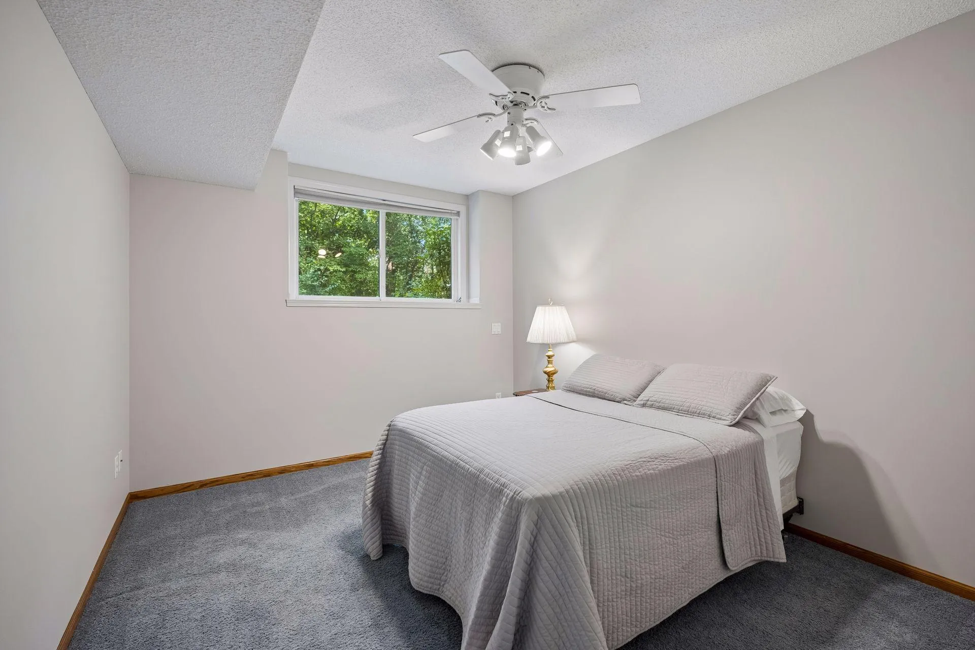 Photo 32 of 10205 Aetna Ne Avenue