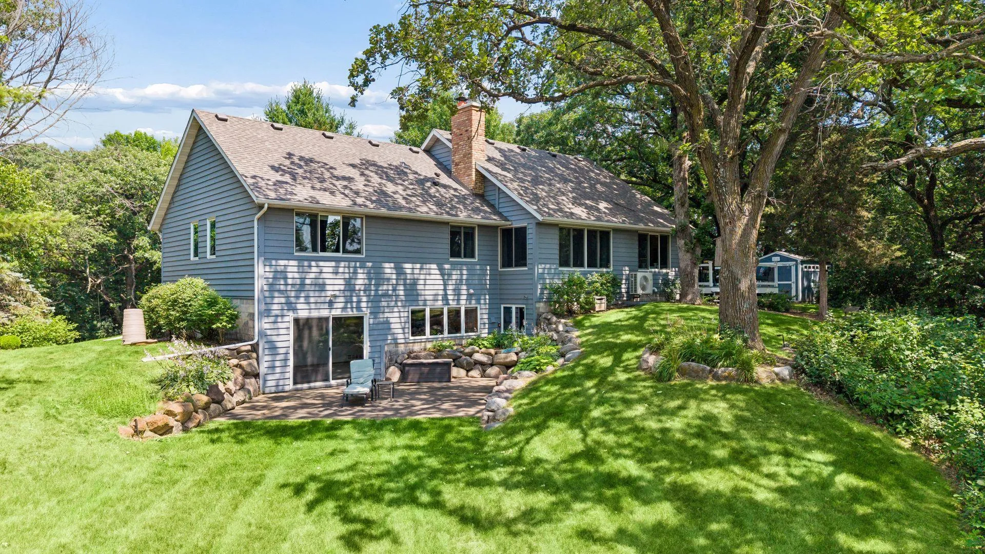 Photo 35 of 10205 Aetna Ne Avenue