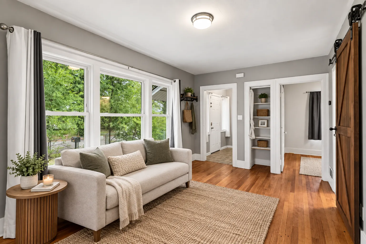 Photo 6 of 4515 Aldrich N Avenue