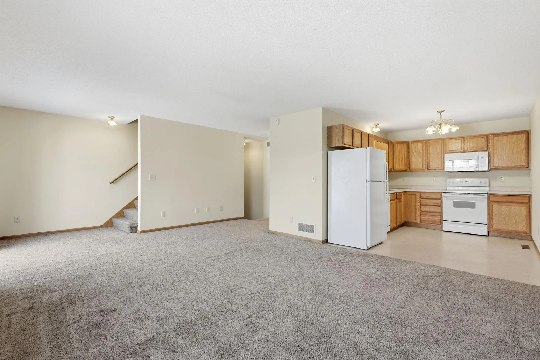 Photo 5 of 1587 County Road D E