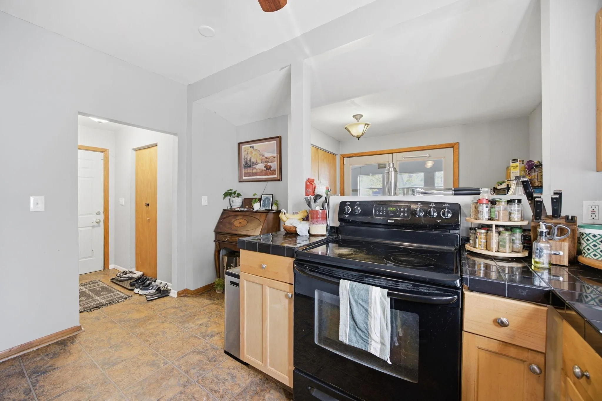 Photo 9 of 718 19th Ne Avenue