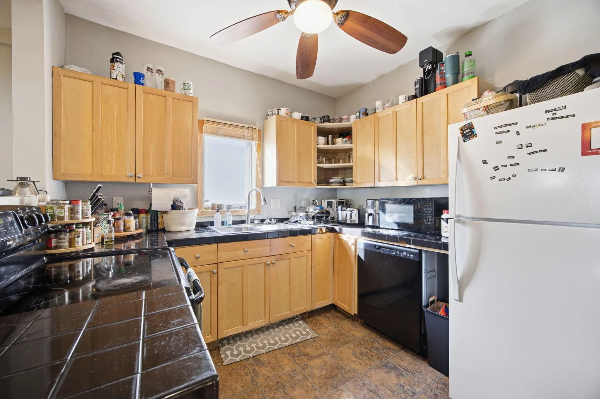 Photo 5 of 718 19th Ne Avenue